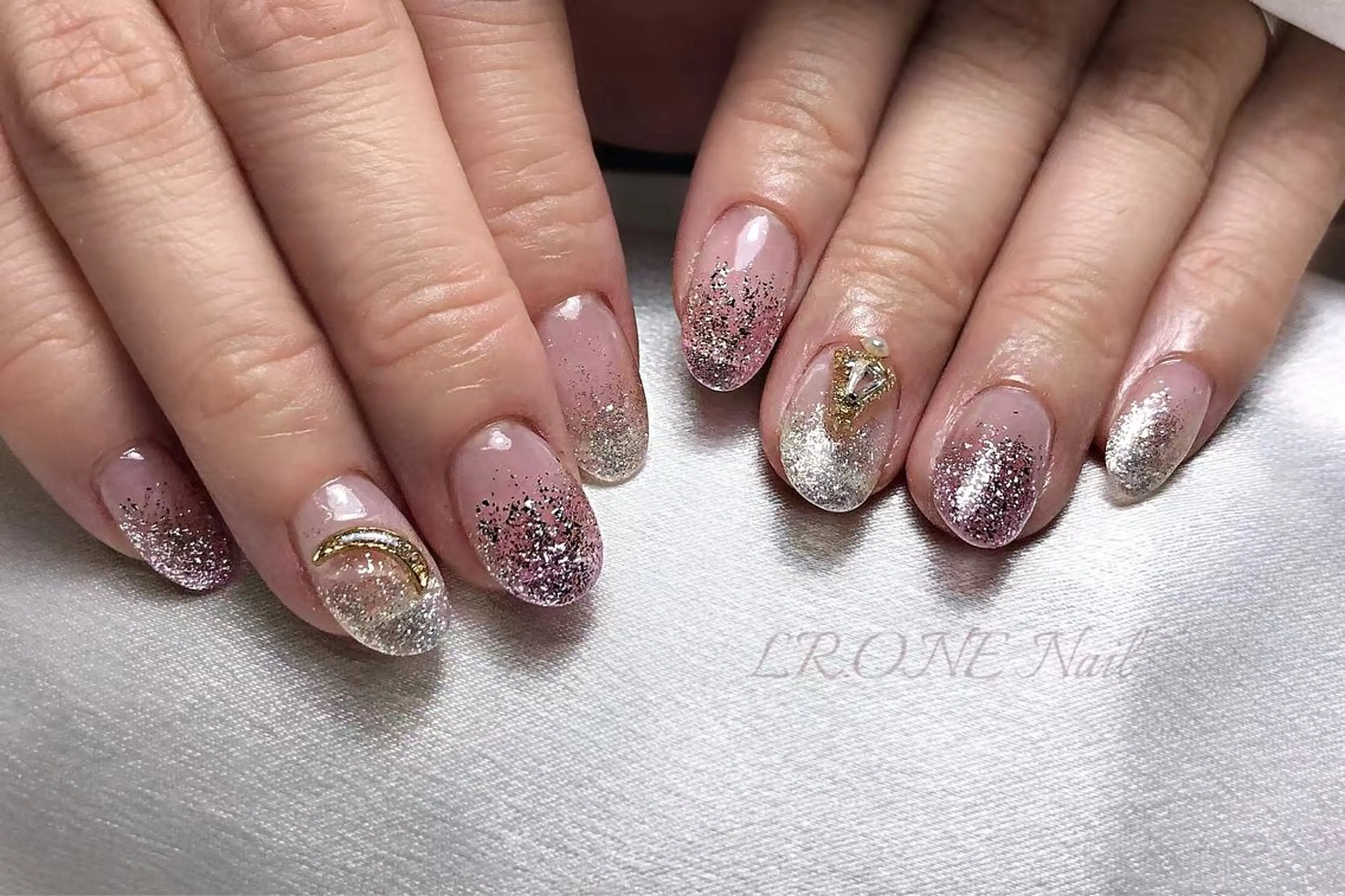 ネイル LR.ONE ヨウのネイルデザイン