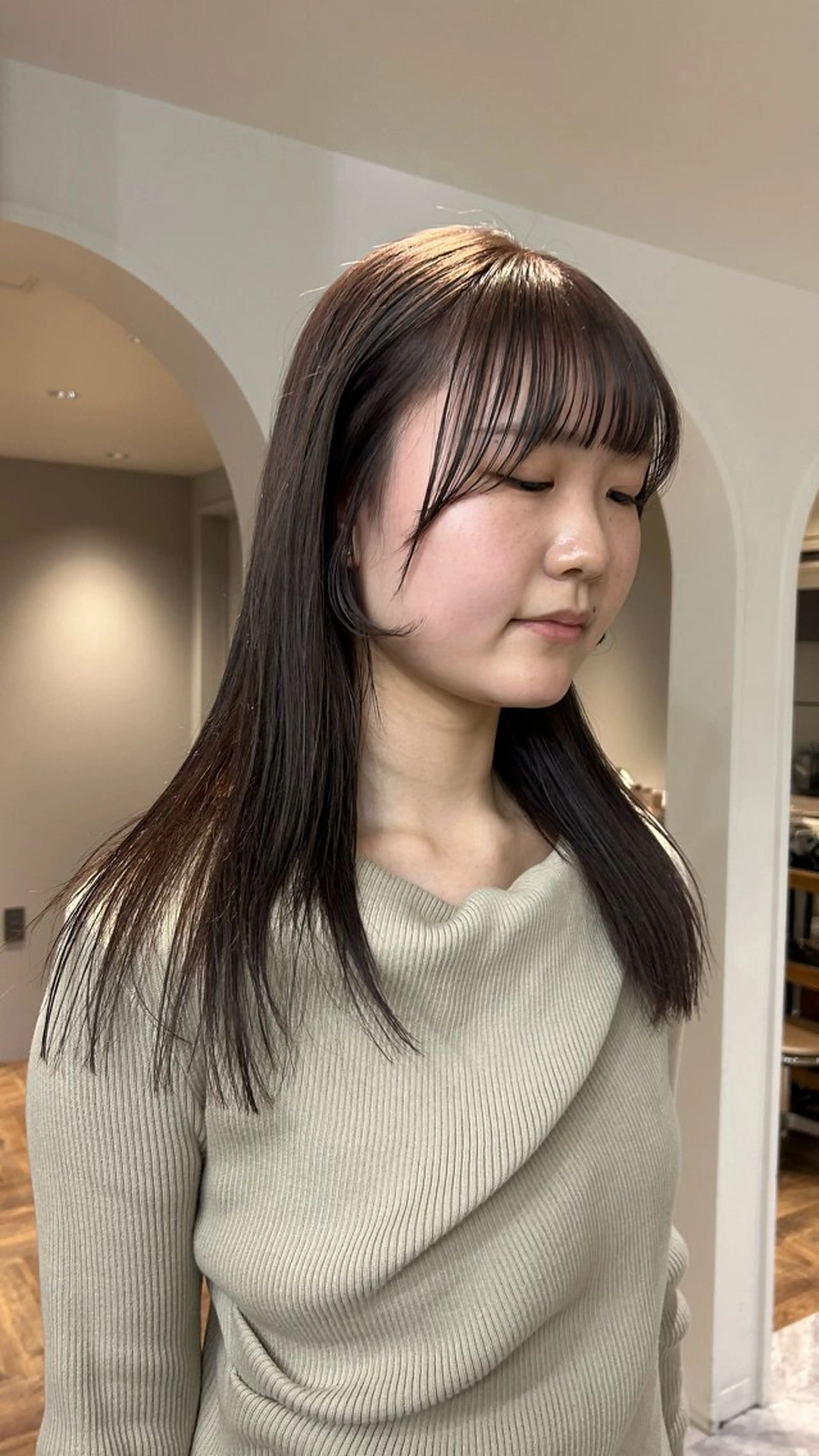 セミロング カラー ヘアカラー トリートメント じゅわっと暖色カラー 🍊Moemiのヘアスタイル