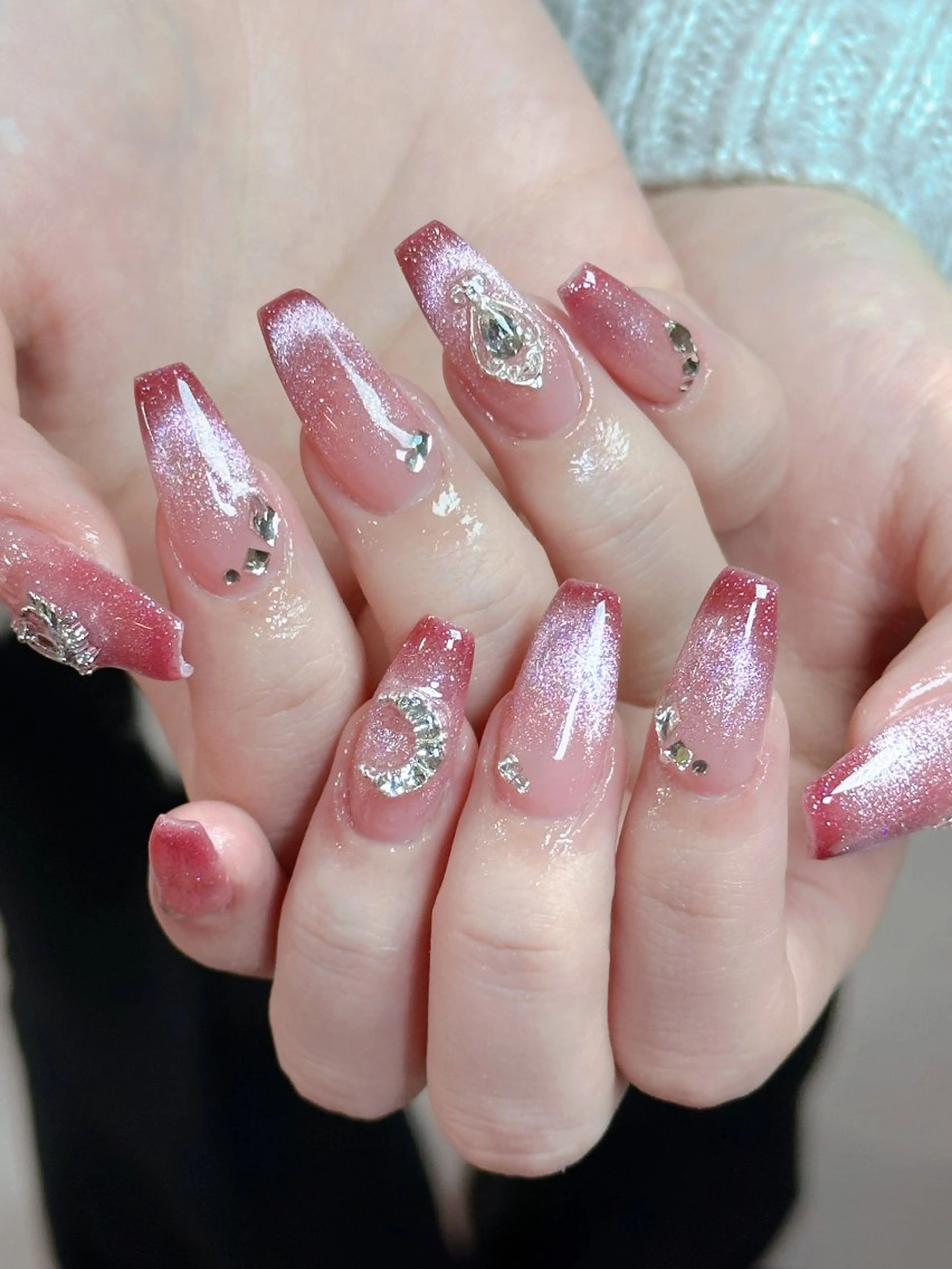 ネイル ハンドネイル Dark honey スカルプ専門原宿店のネイルデザイン