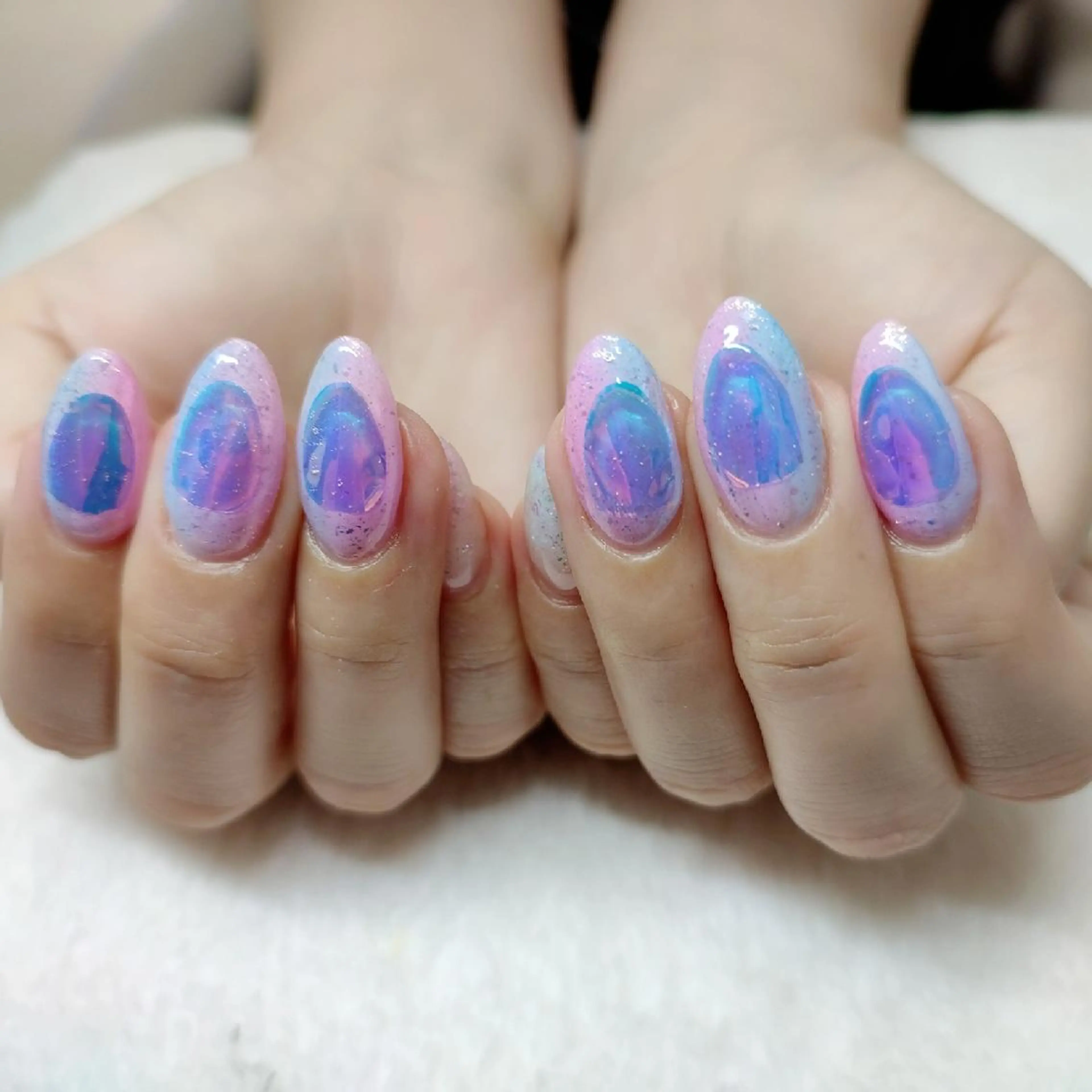 ネイル 氷ネイル・うるうるネイル ハンドネイル RUNWAY 　　の眉毛・アイブロウイメージ