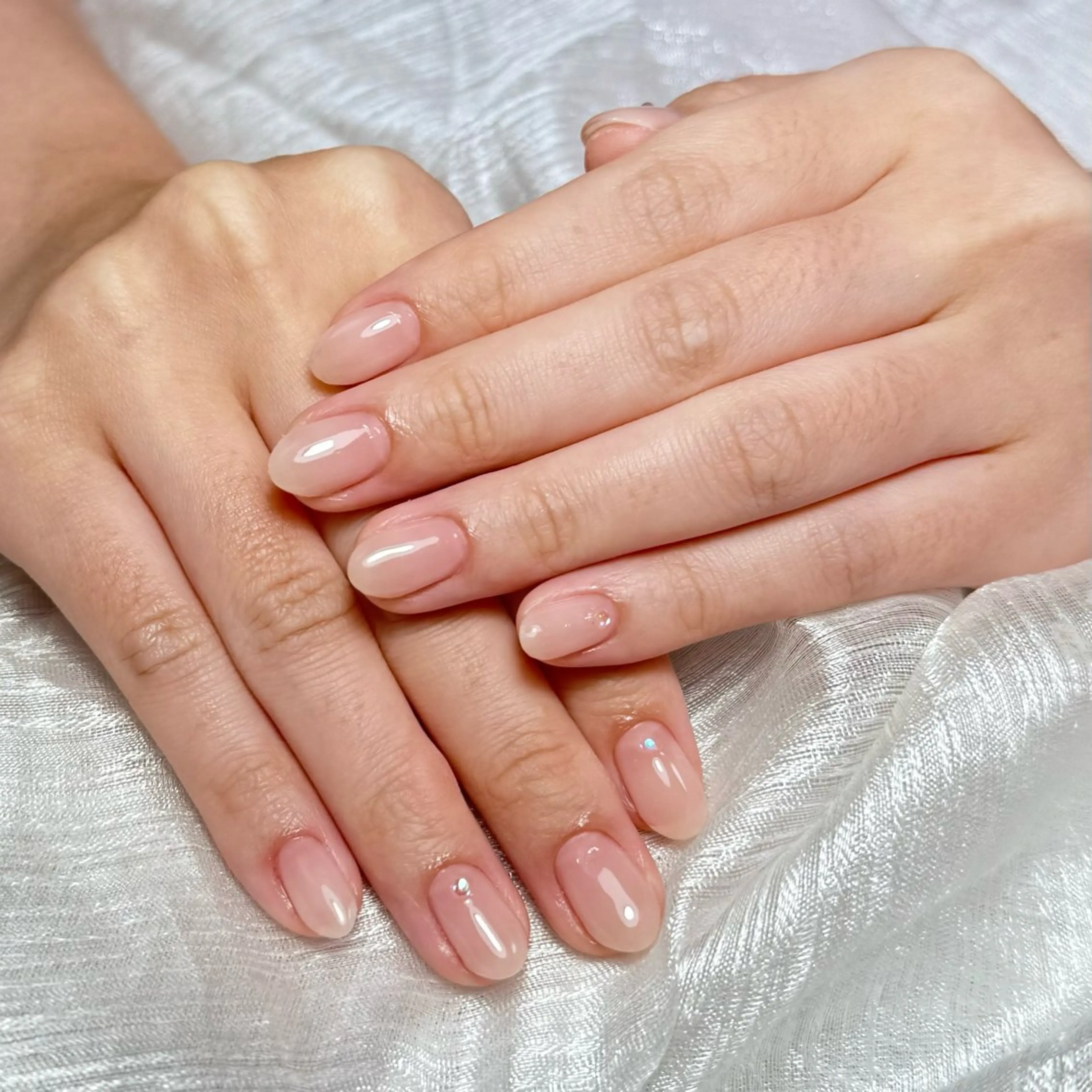 ネイル ハンドネイル エクラNailサロン ミオのネイルデザイン