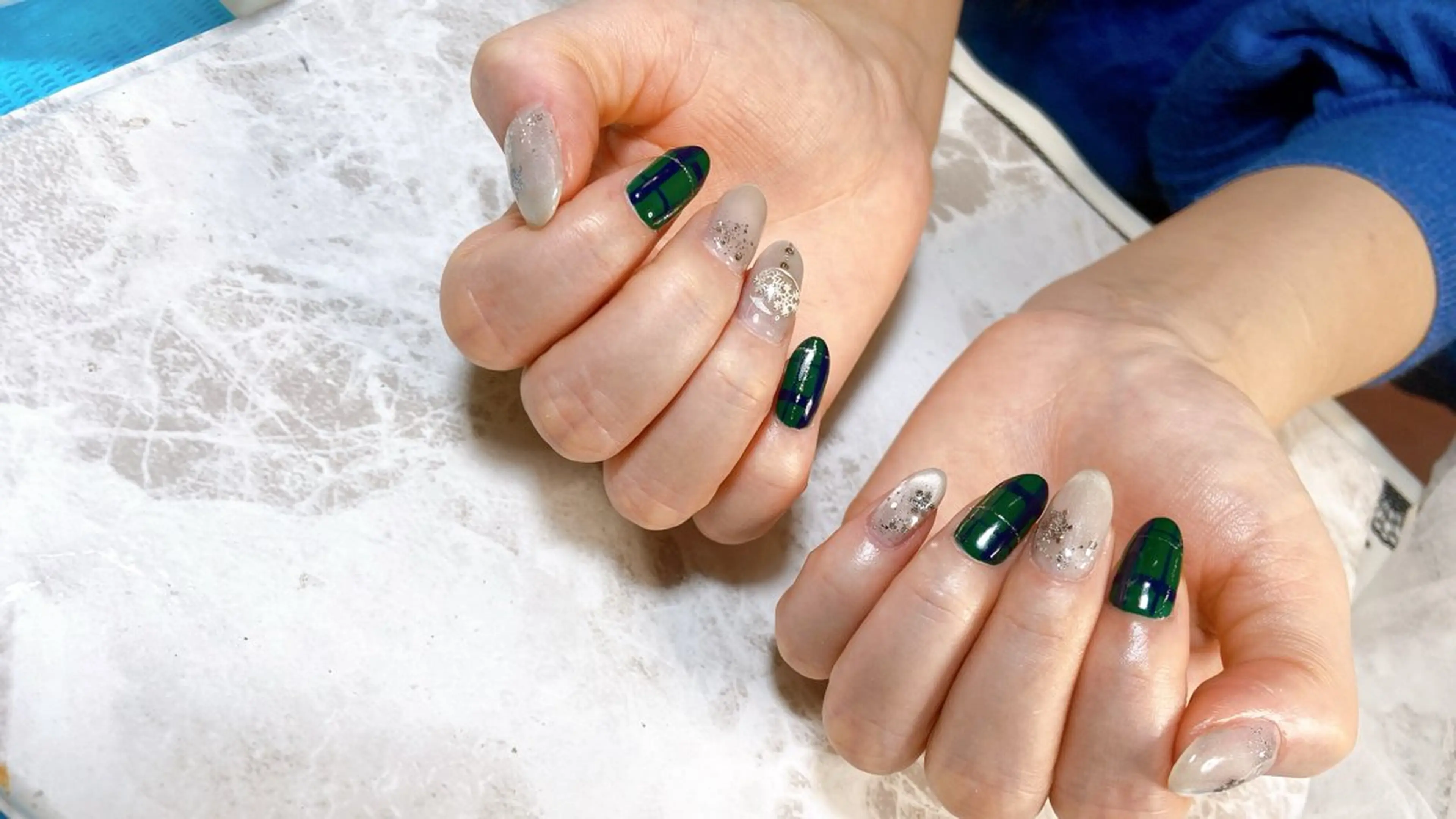 ネイル 冬ネイル クリスマス Lulu charisu所属・lulucharis nailのネイルデザイン