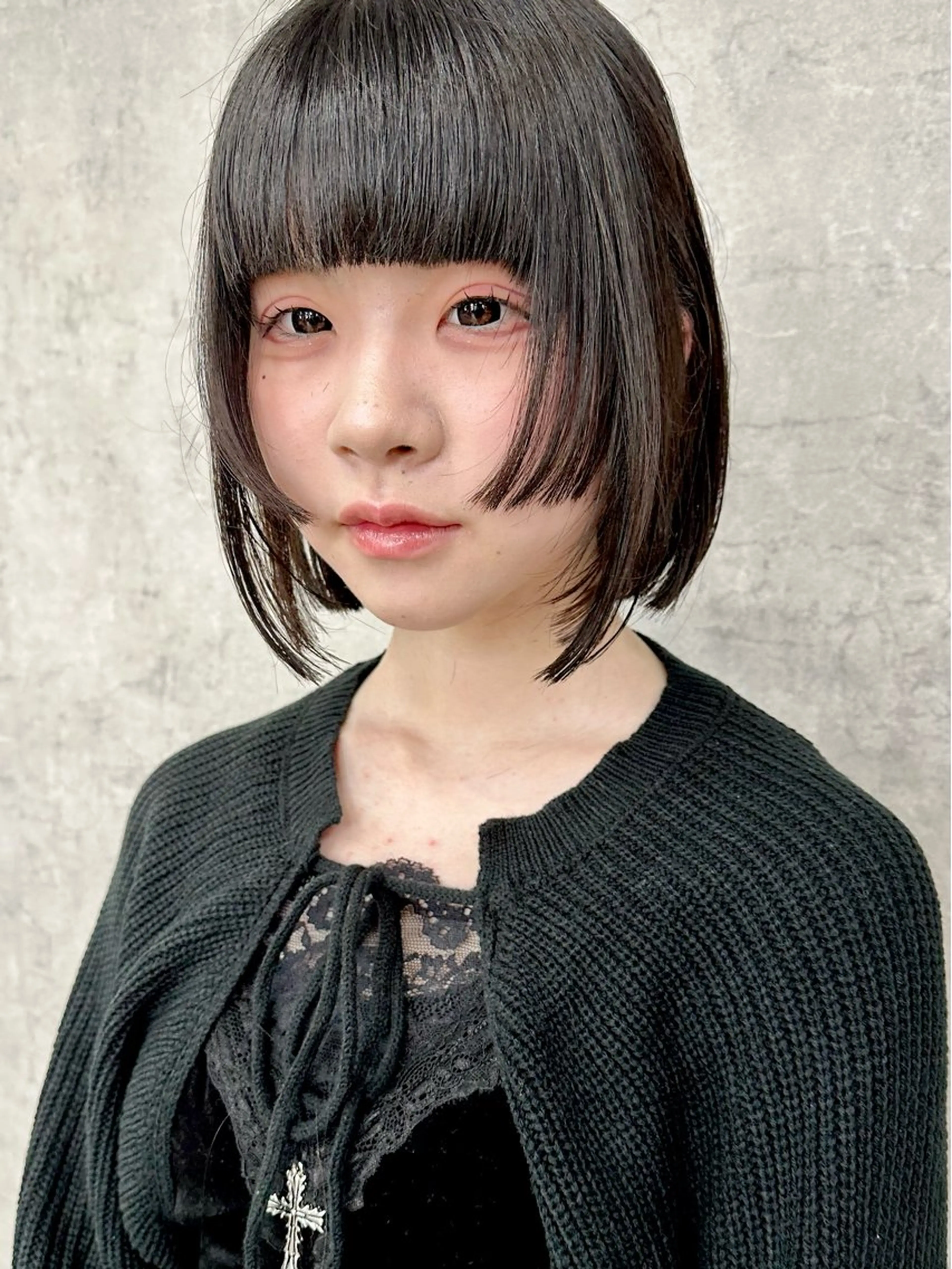 ショート 切りっぱなしボブ ショートボブ ボブ くびれヘア 顔まわりレイヤー 切りっぱなしボブ/ デザインカラー店長のヘアスタイル