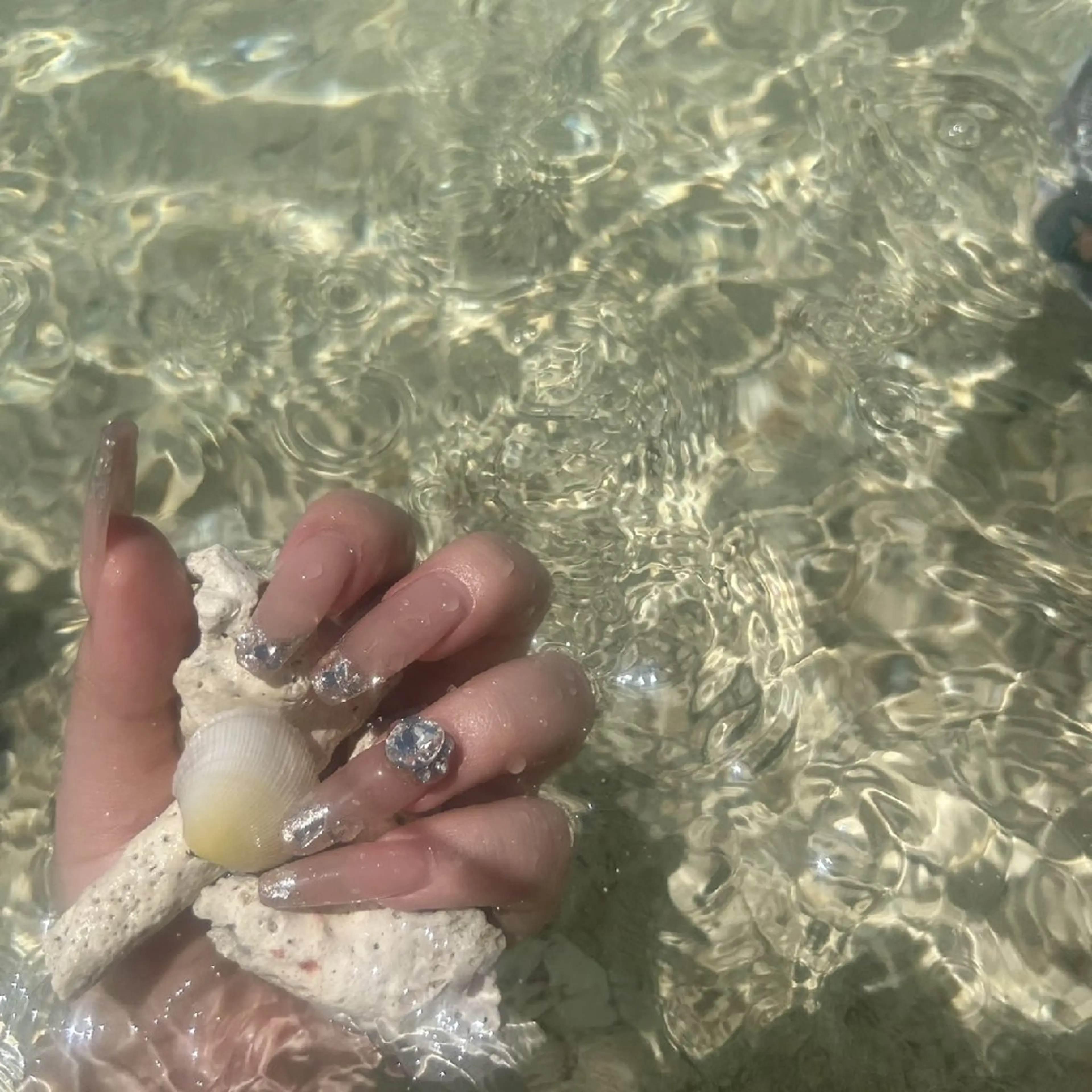 ネイル Y. Reonaのネイルデザイン