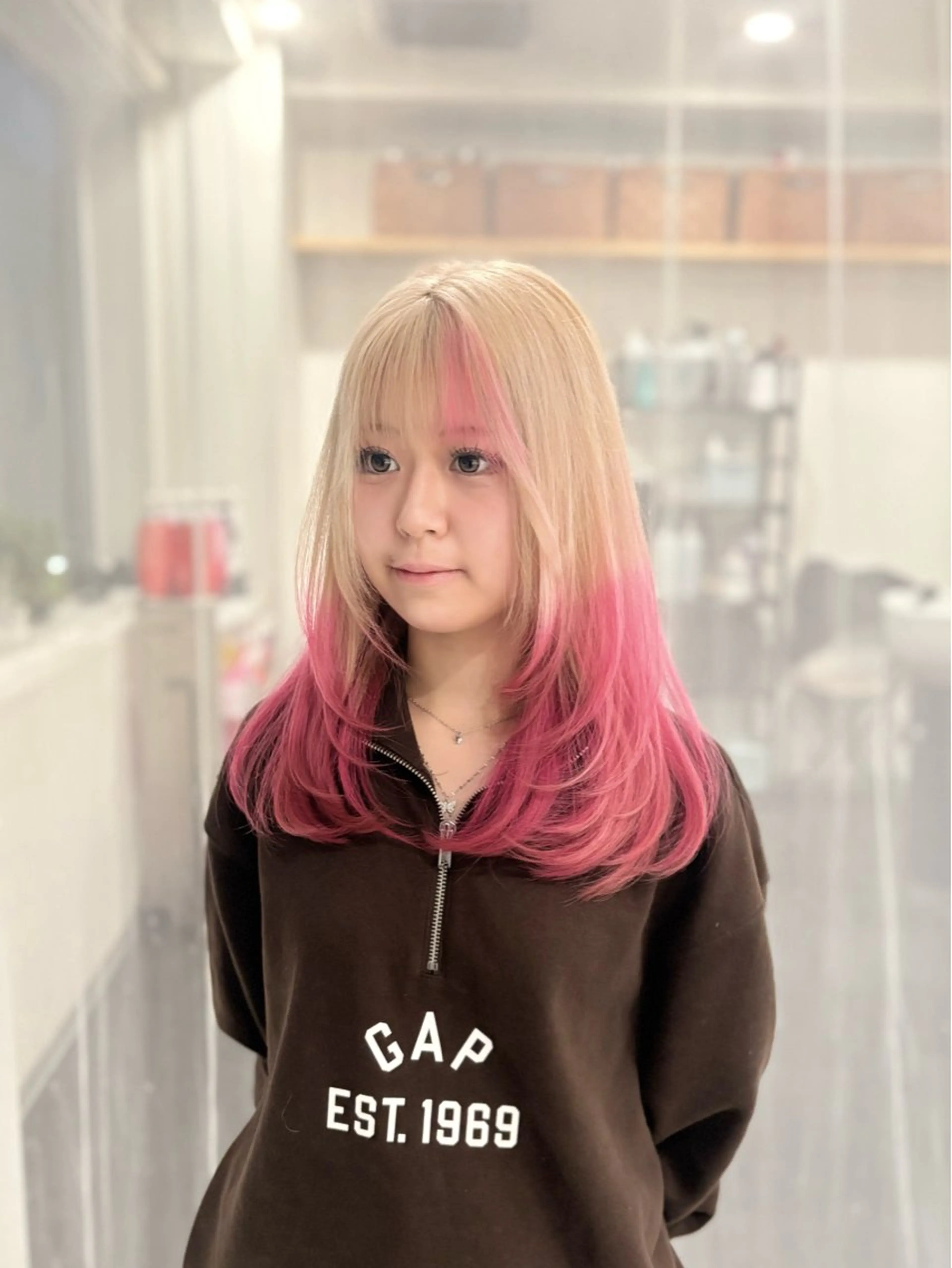 ロング カラー カット ヘアカラー トリートメント GaKu/ハイトーン /ブリーチ/レイヤーのヘアスタイル