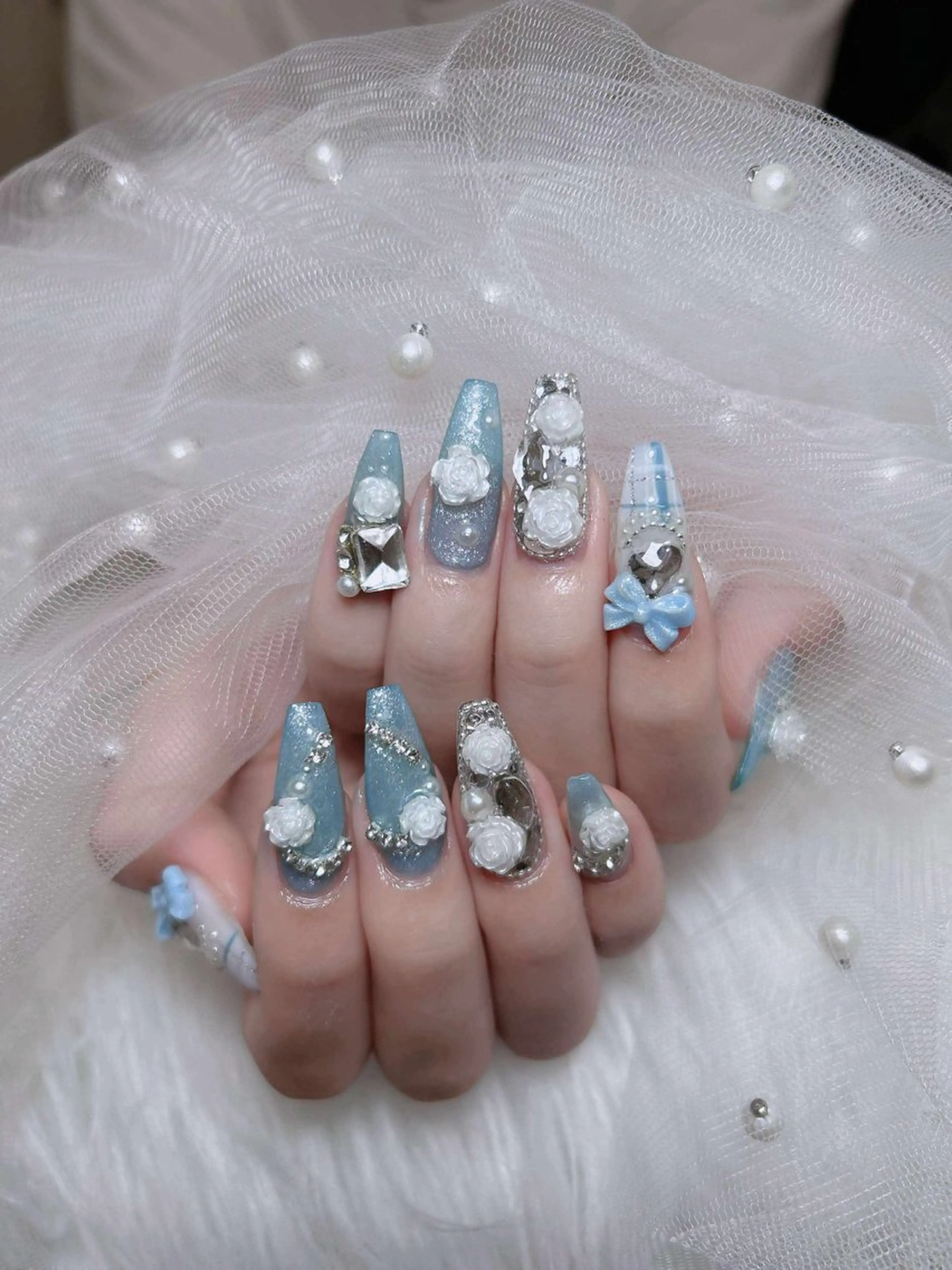 ネイル オーロラネイル チークネイル フットネイル フレンチネイル 韓国ネイル ハンドネイル Lumi Nailのネイルデザイン