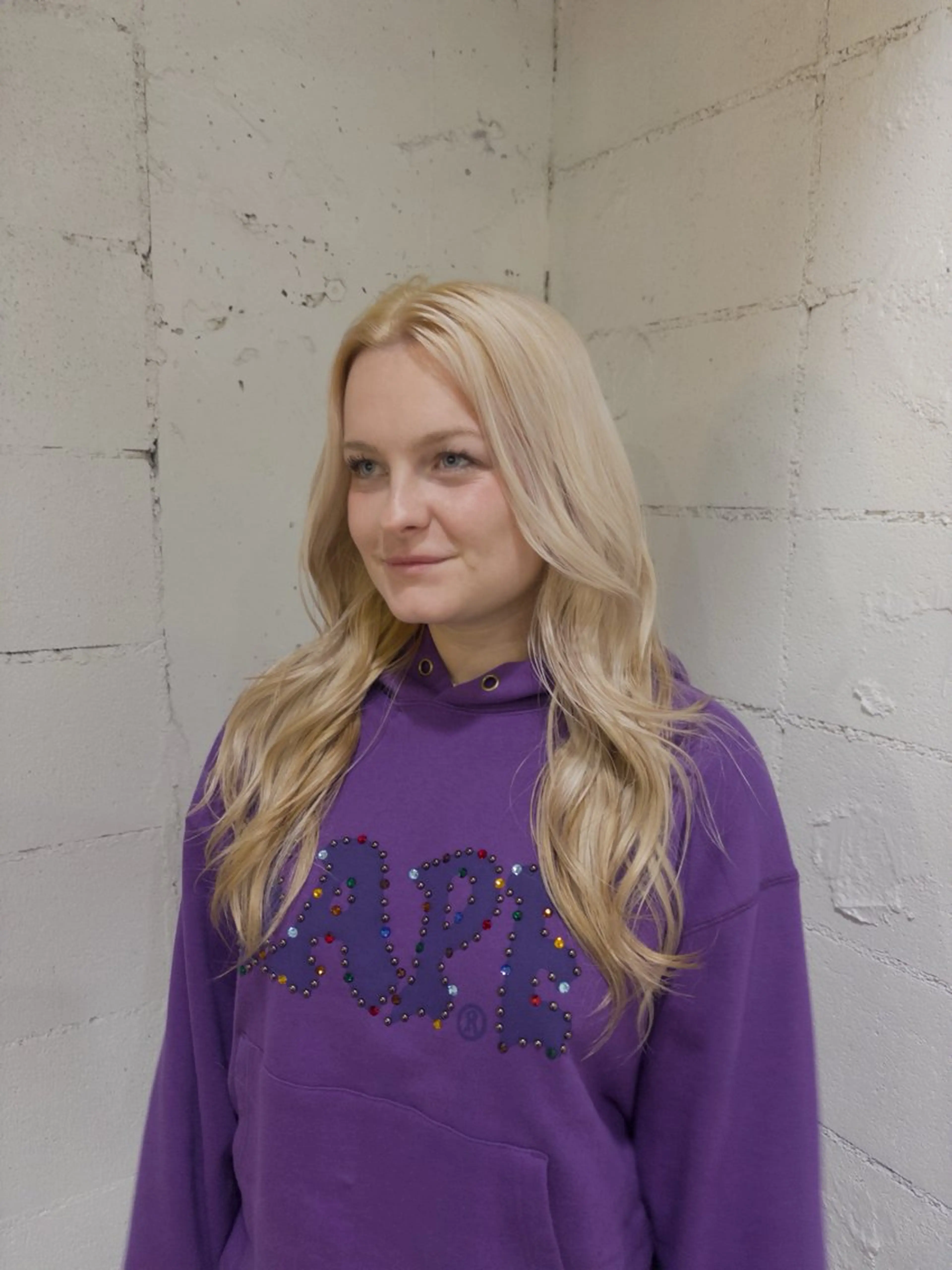 ロング カラー ヘアカラー トリートメント YUKI カラーモデル募集💫のヘアスタイル