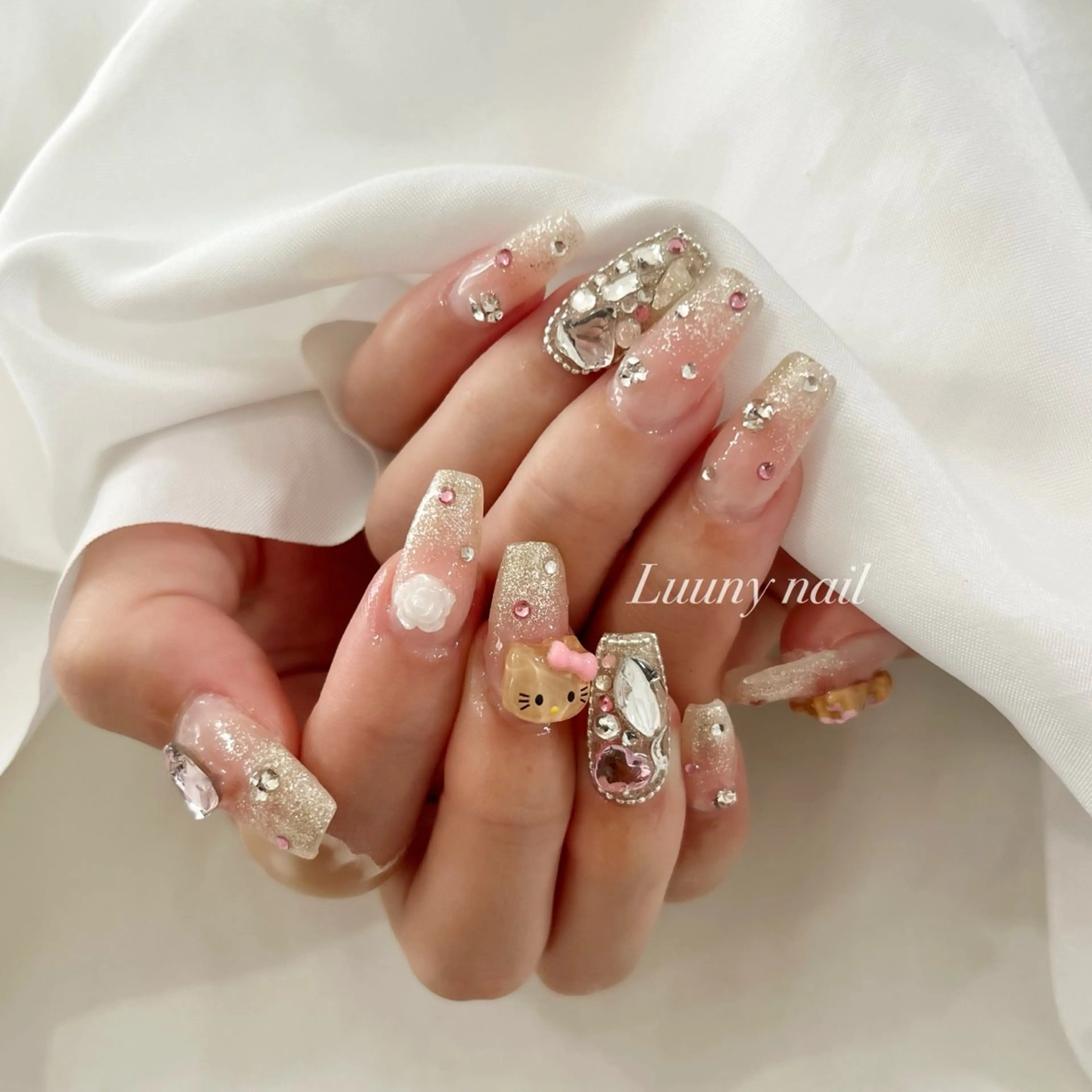 ネイル Luuny nailのネイルデザイン