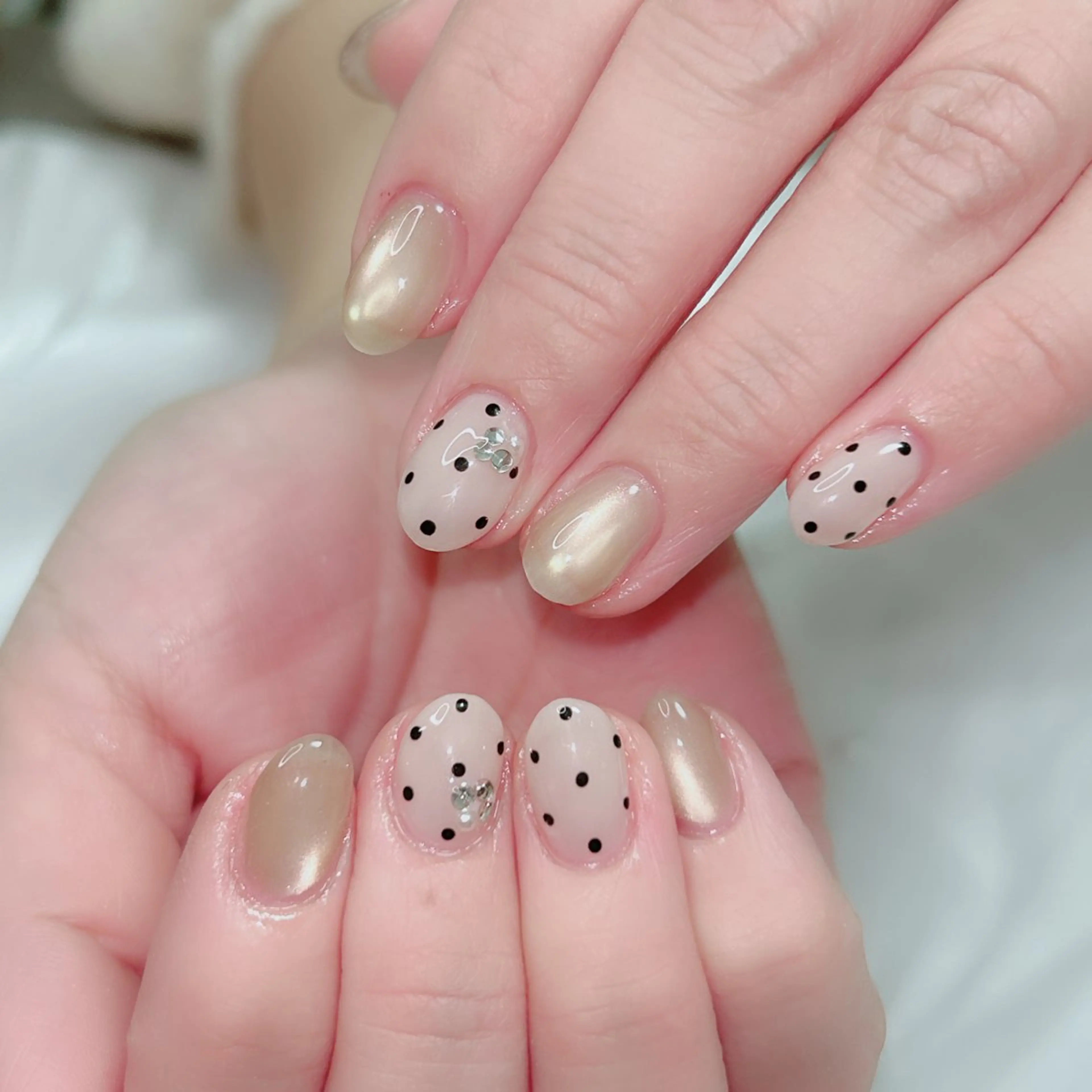 ネイル アニマル柄 ガーリー ゴールド キラキラネイル ロングネイル ハンドネイル Cute Tips nailのネイルデザイン