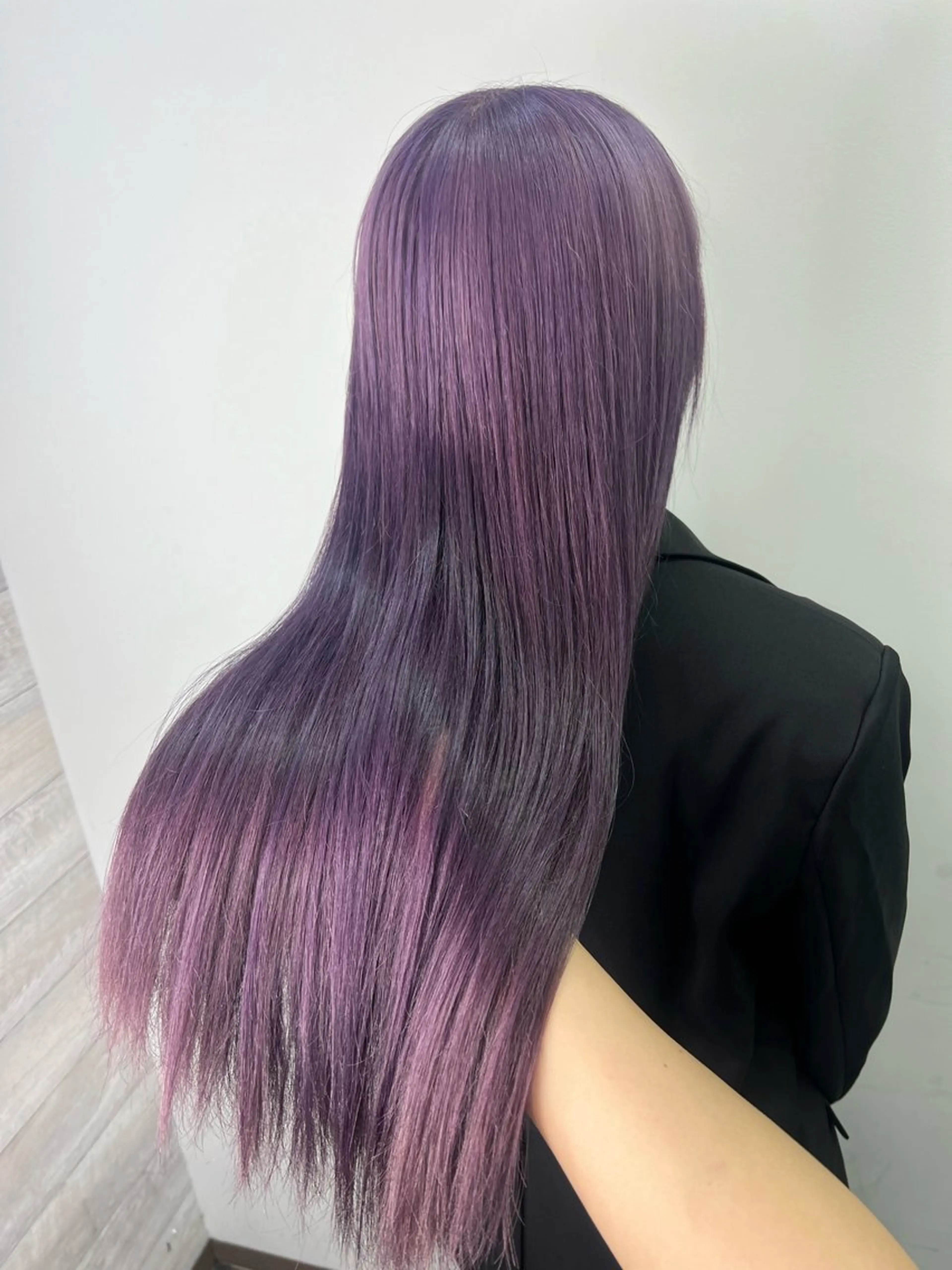 カラー Carrefour LOHAS 草加東口店所属・LOHAS Rioのヘアスタイル