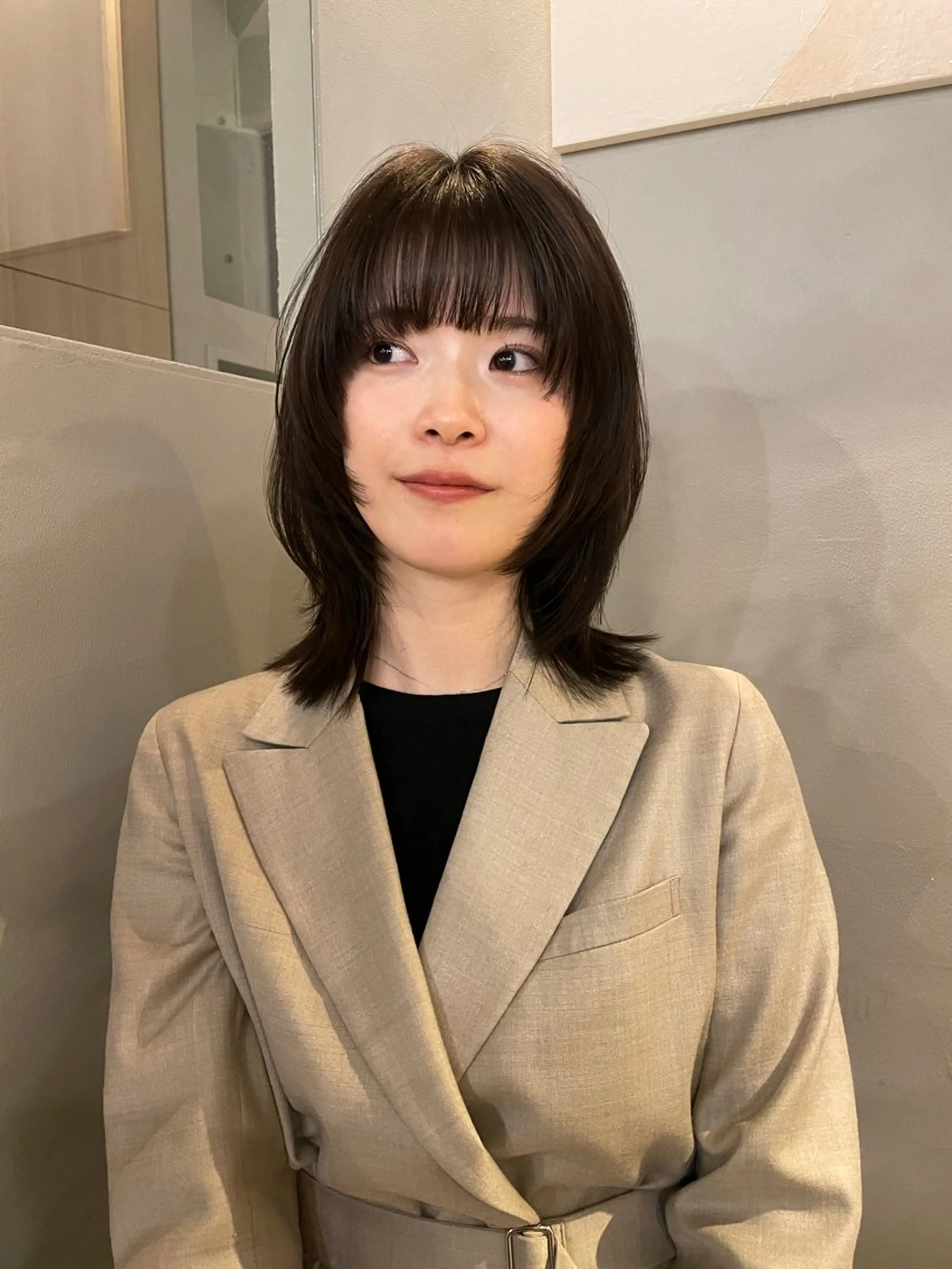 ミディアム 長島 舞のヘアスタイル