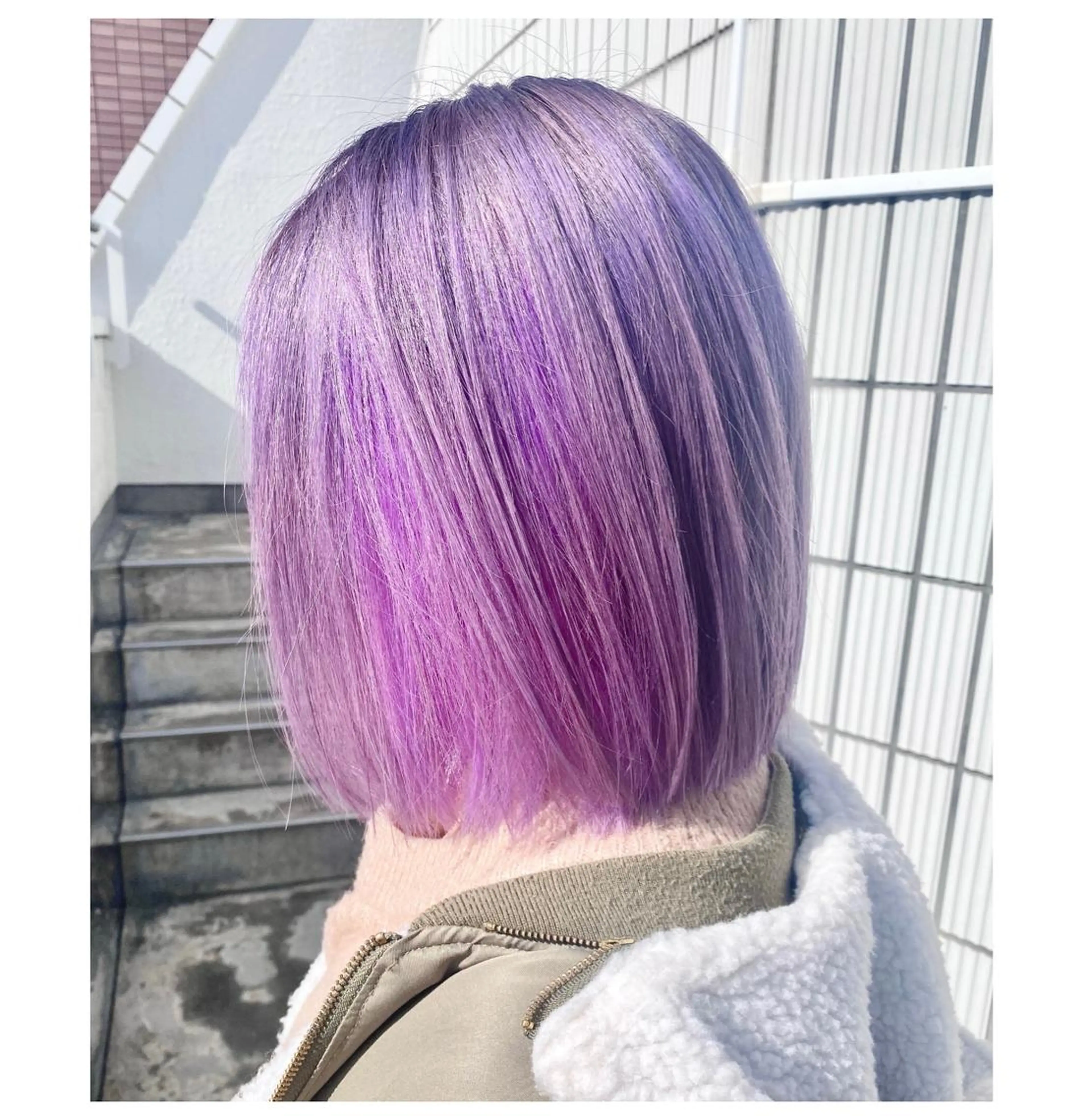 ショート カラー GARU-ガル-所属・TSUNO🦖 派手髪/オタク美容師のヘアスタイル