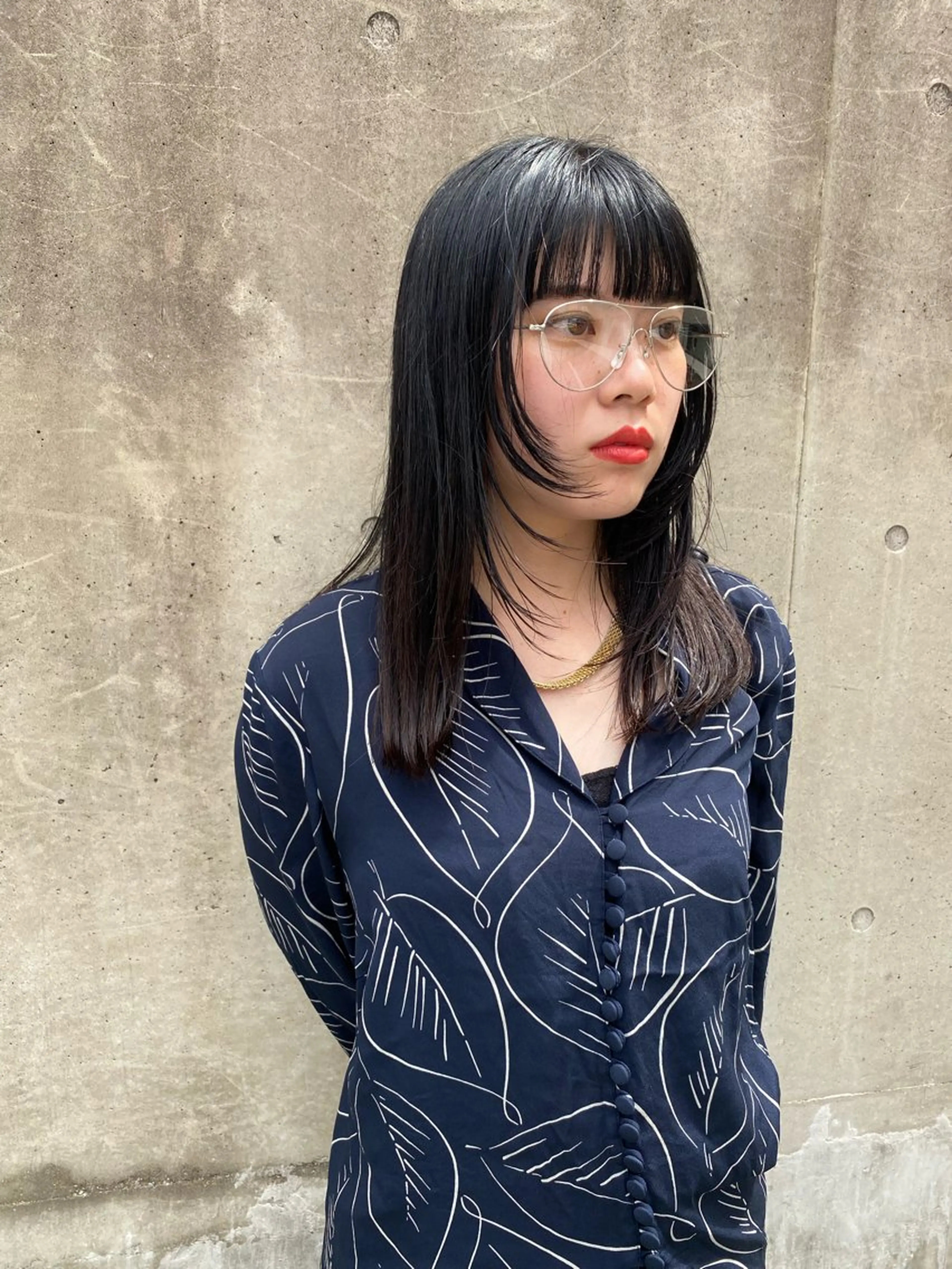 ロング 顔まわりレイヤー 顔周りカット レイヤーカット カット トリートメント 吉武 茂暉のヘアスタイル