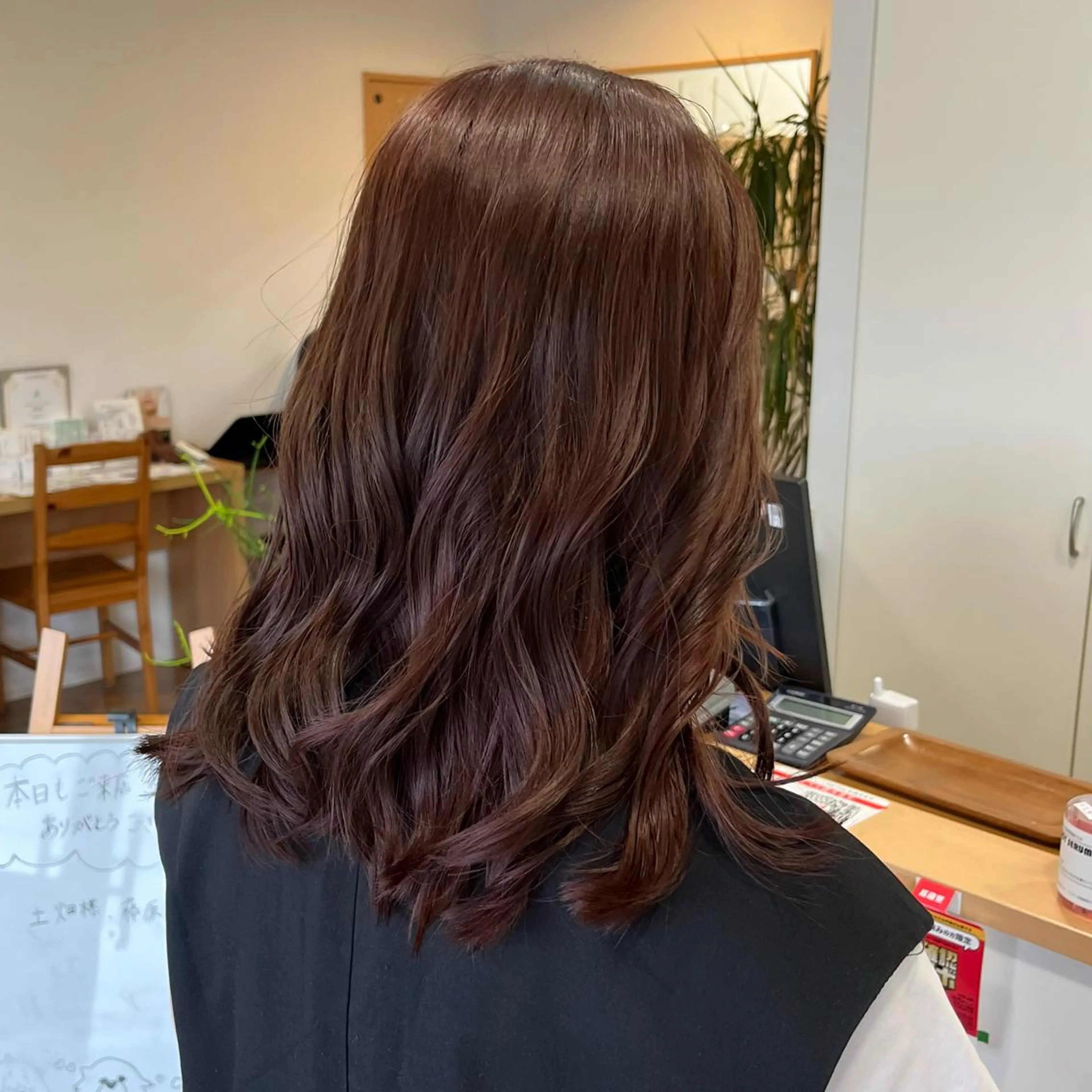 ミディアム ピンクブラウン STYLE /SAEのヘアスタイル