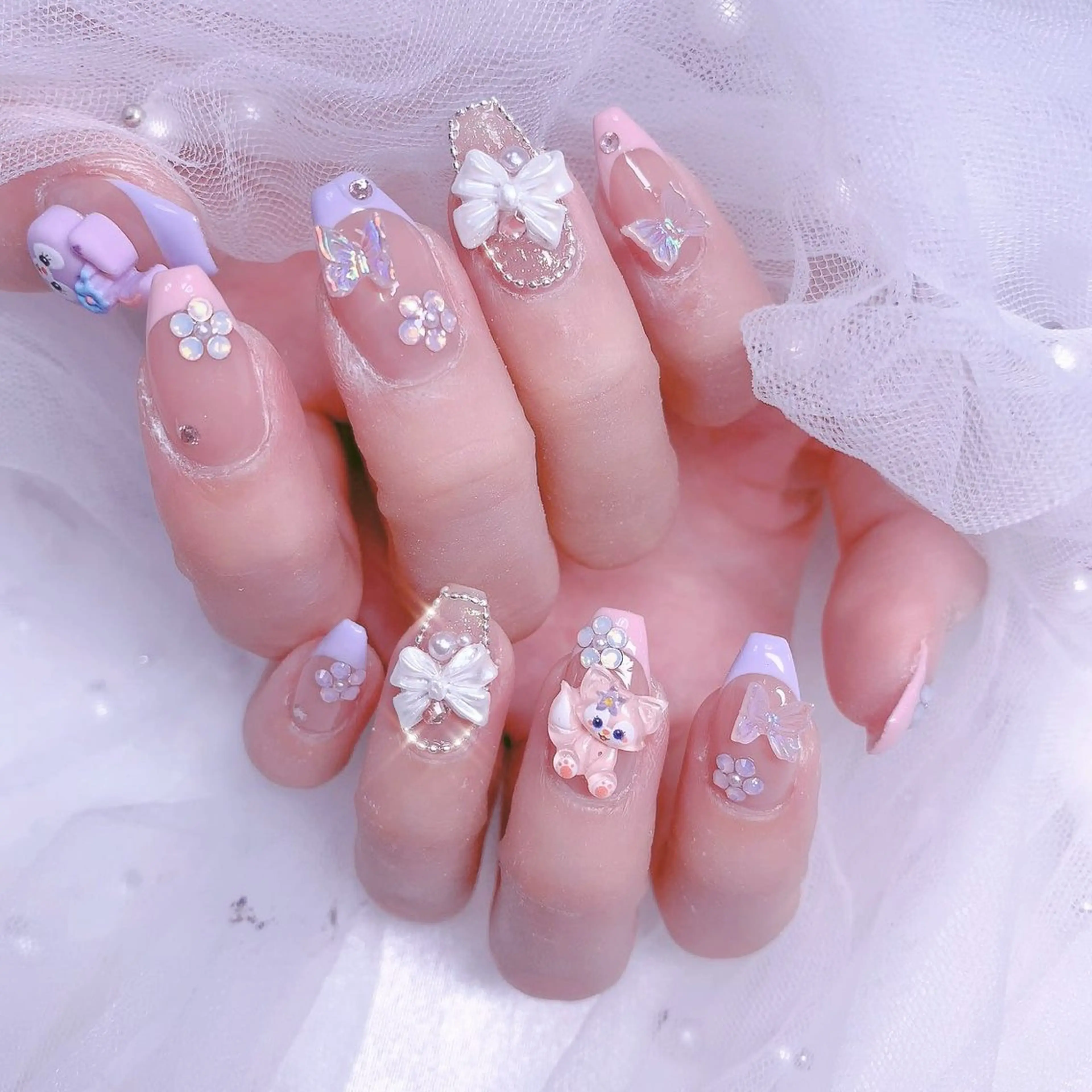 ネイル フレンチネイル ジェルネイル ハート 韓国ネイル マグネットネイル ハンドネイル ネイルサロン lotusのネイルデザイン