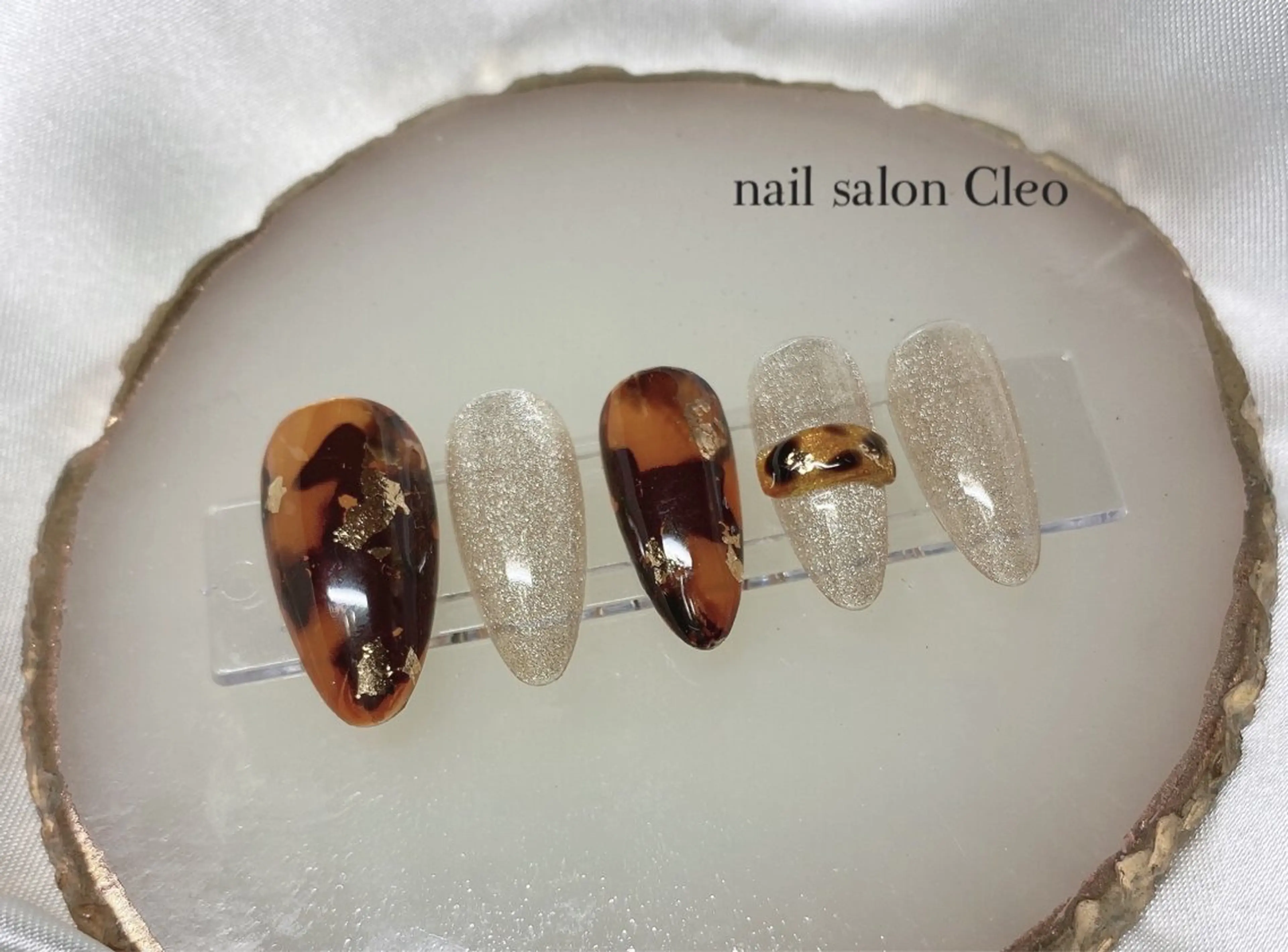 ネイル べっ甲ネイル Cleo クレオのネイルデザイン