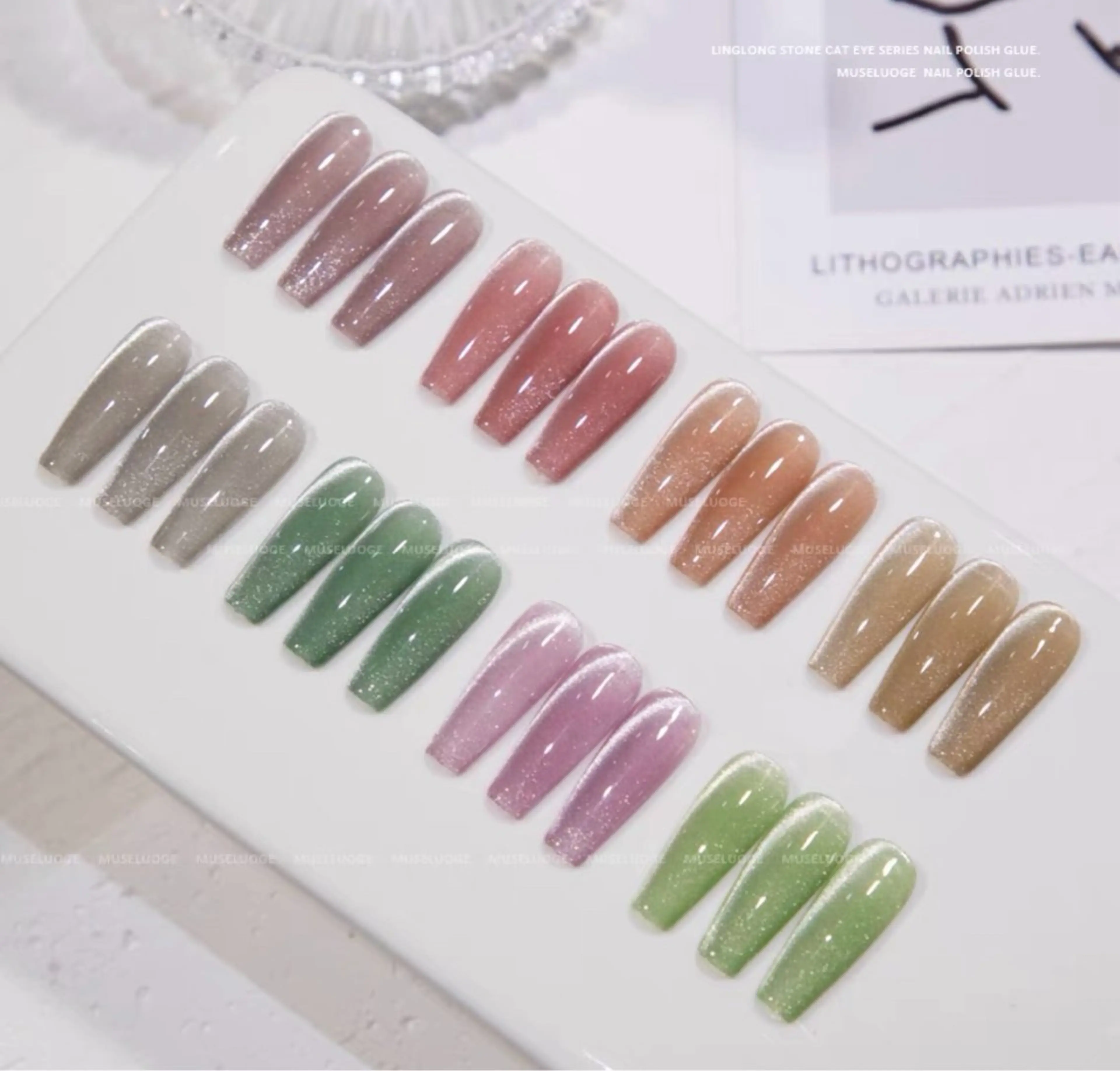 ネイル マグネットネイル 🎀Ｍ nails✨ ビューティーのネイルデザイン