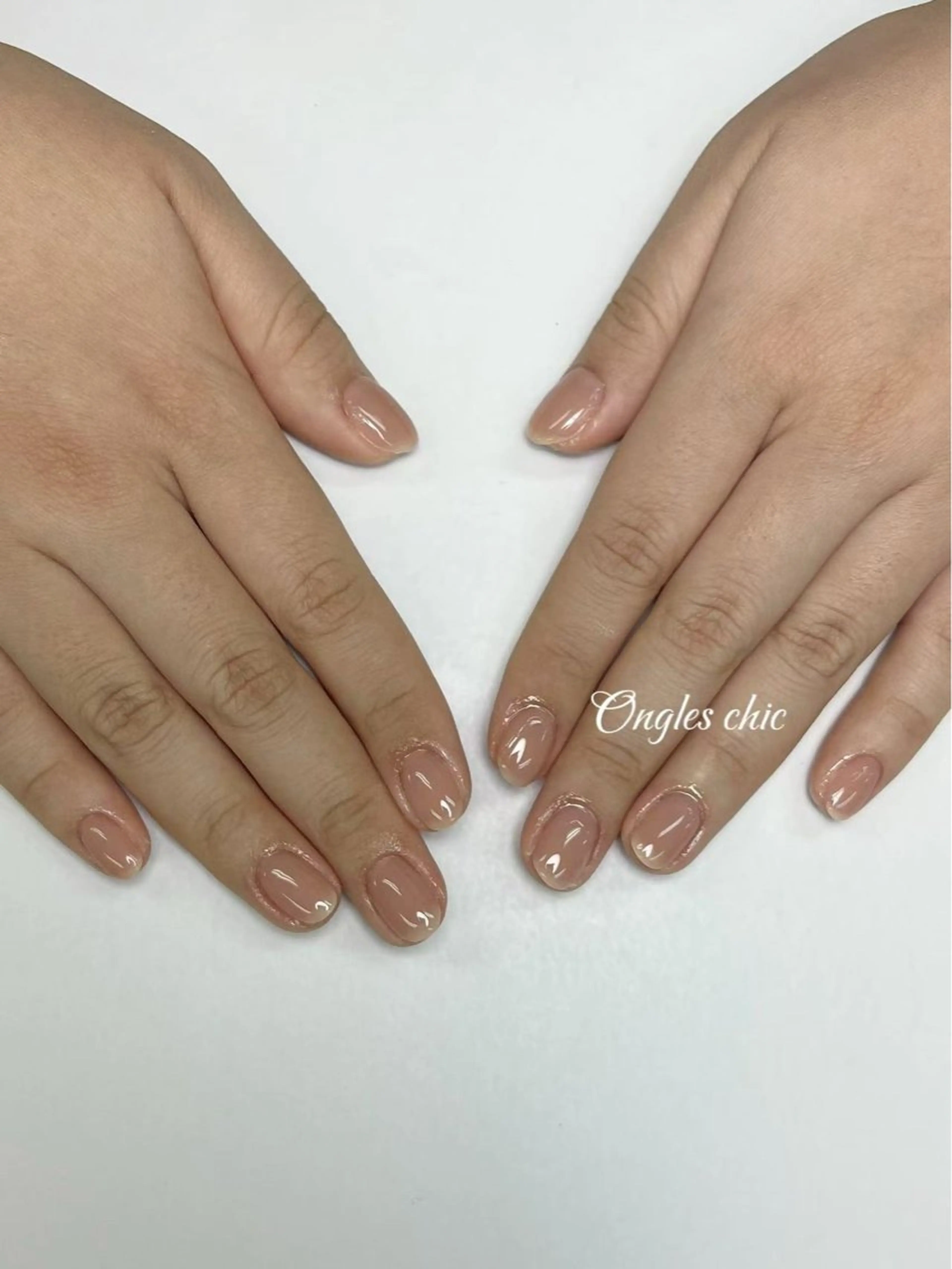 ネイル ハンドネイル ハンドケア ongles chicのネイルデザイン