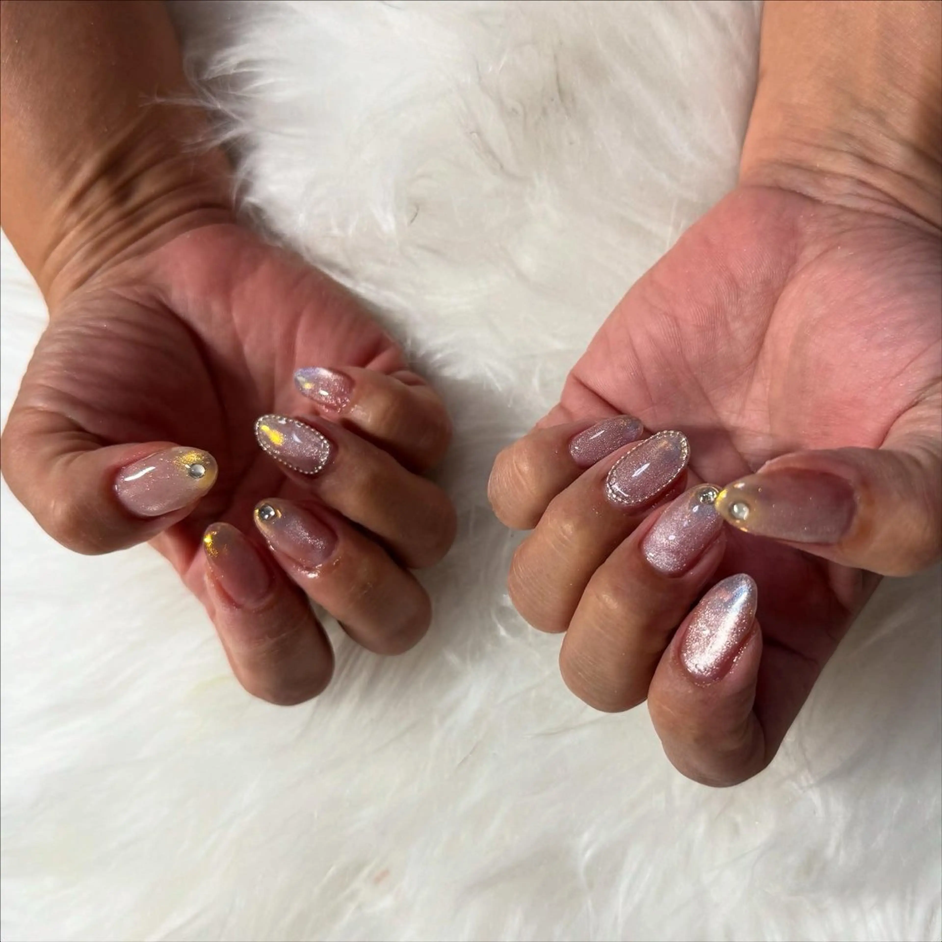 ミディアム ハンドネイル mao .のネイルデザイン