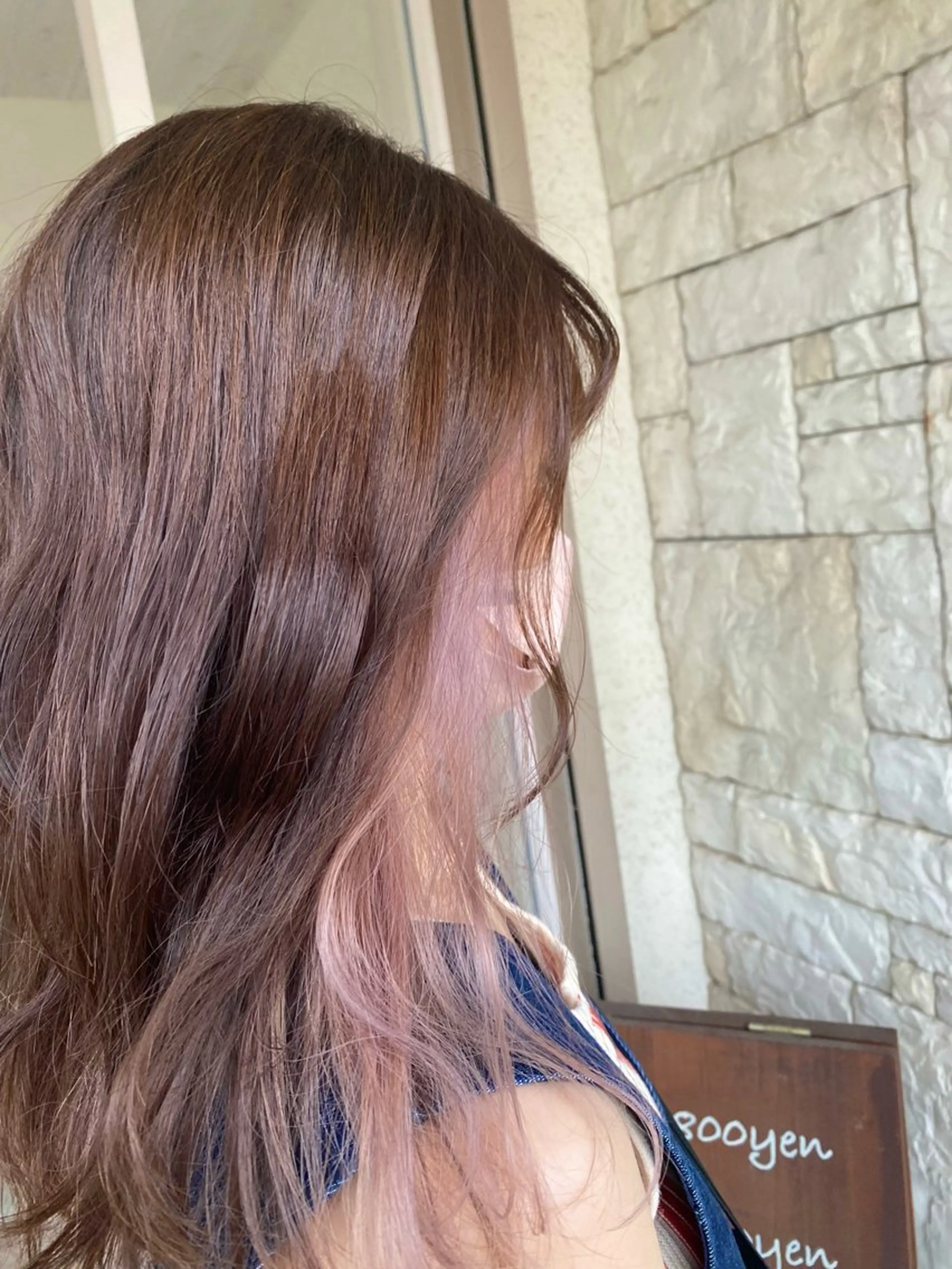 カラー ベージュカラー ピンクカラー ピンクベージュ Cheri Cherie所属・井上 歩美のヘアスタイル