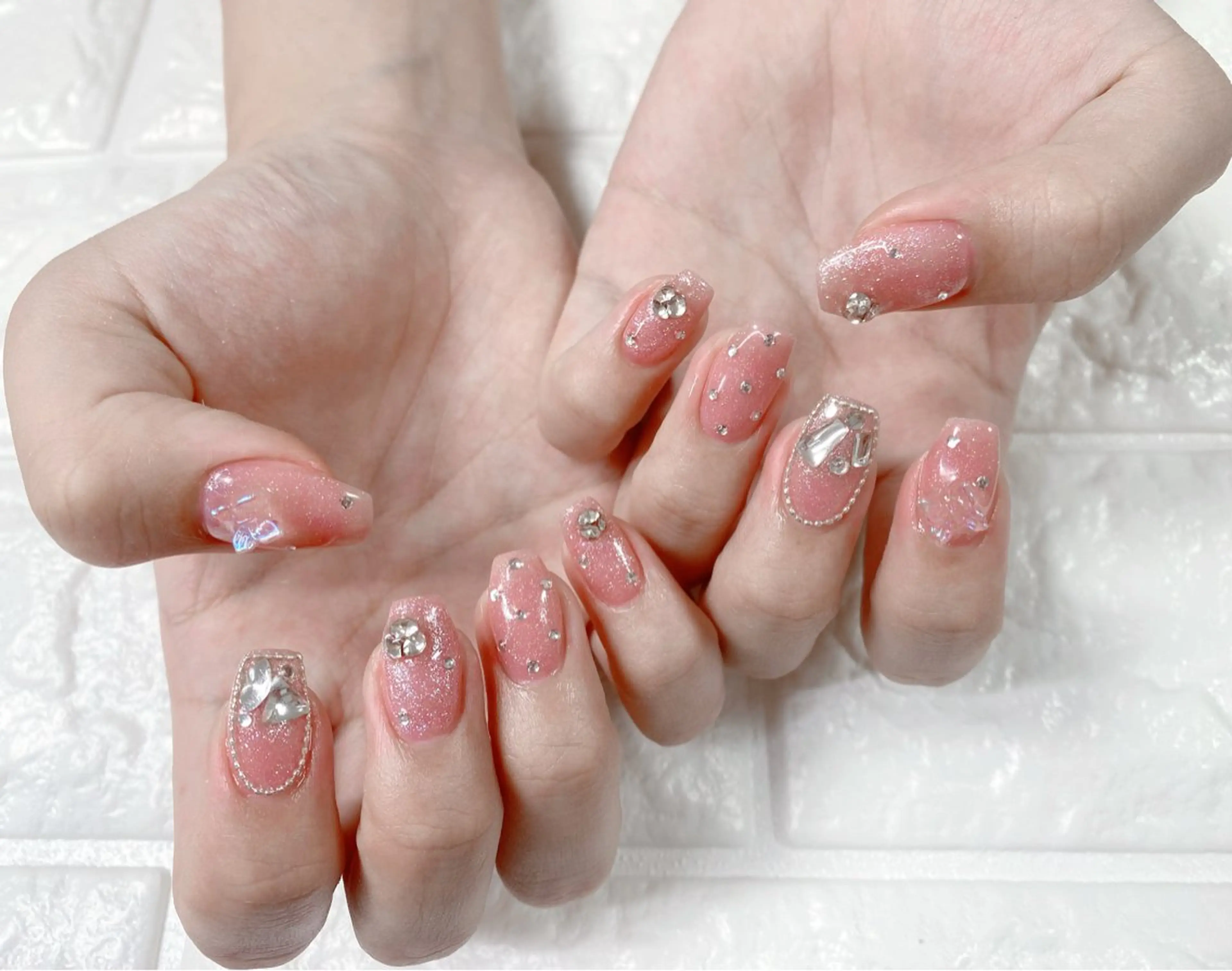 ネイル Q Free nailsのネイルデザイン