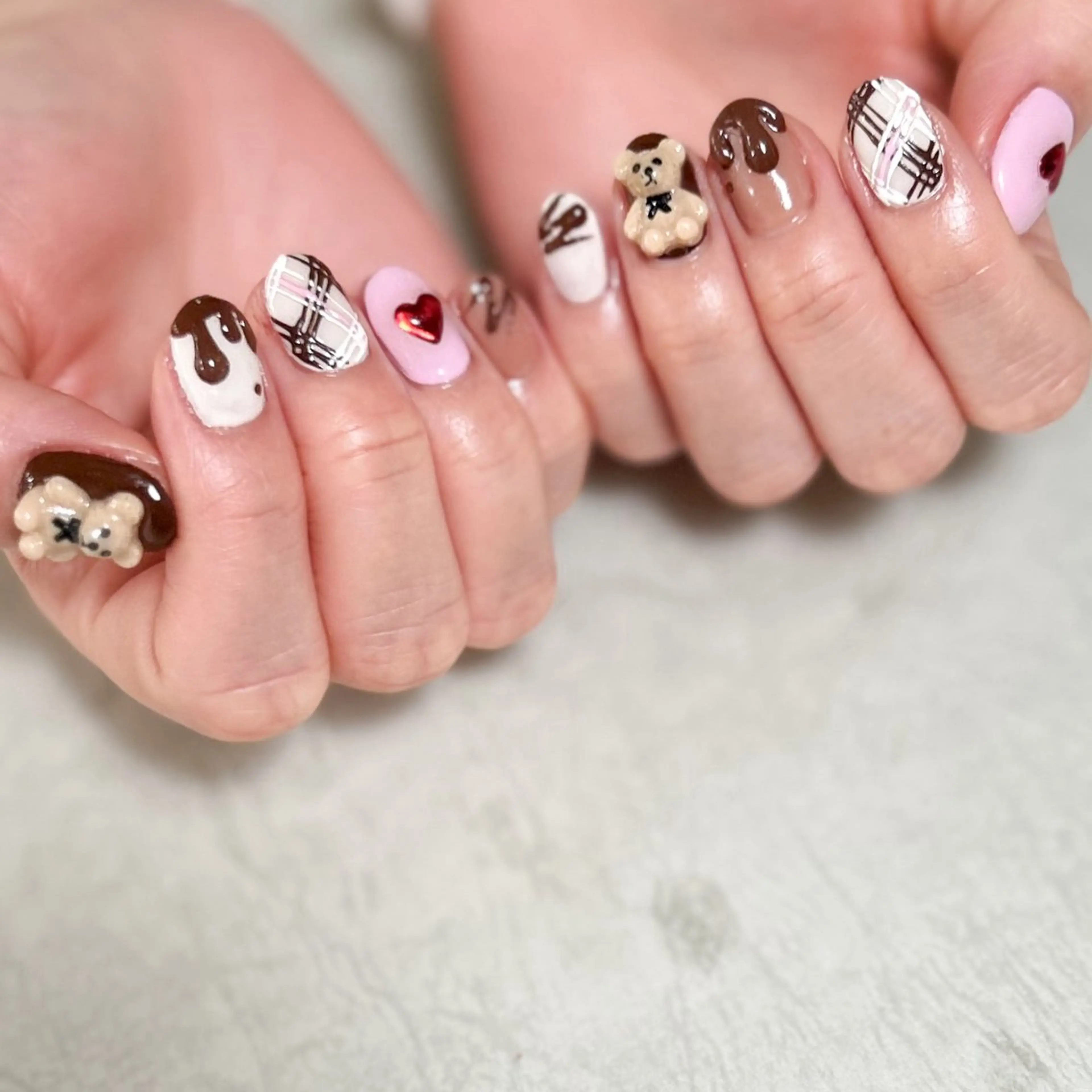 ネイル ハンドネイル muum_nail 新宿2分 三丁目1分のネイルデザイン