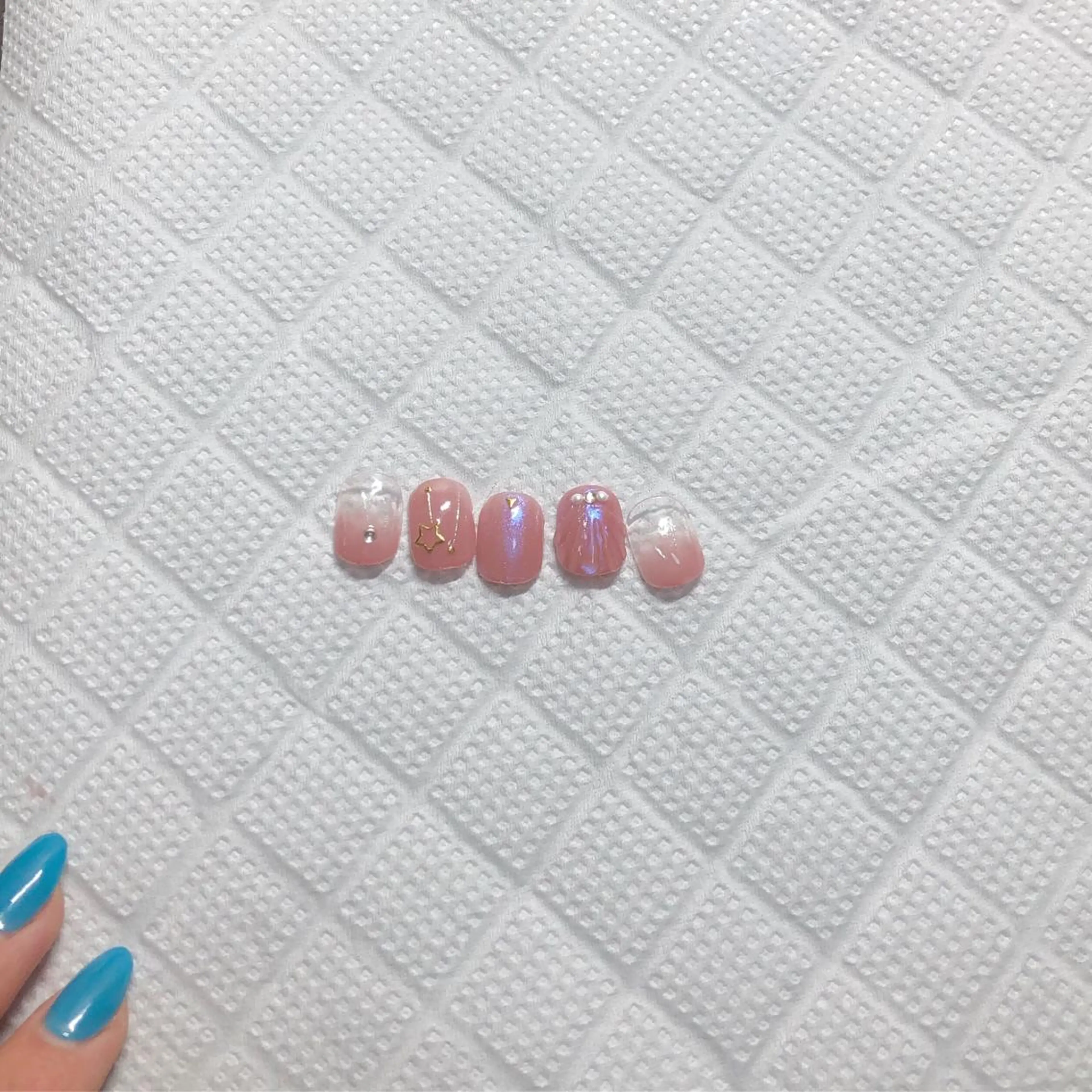 ネイル I P'ink nail salon所属・I pinknail 韓国風·持ち込み専門のネイルデザイン