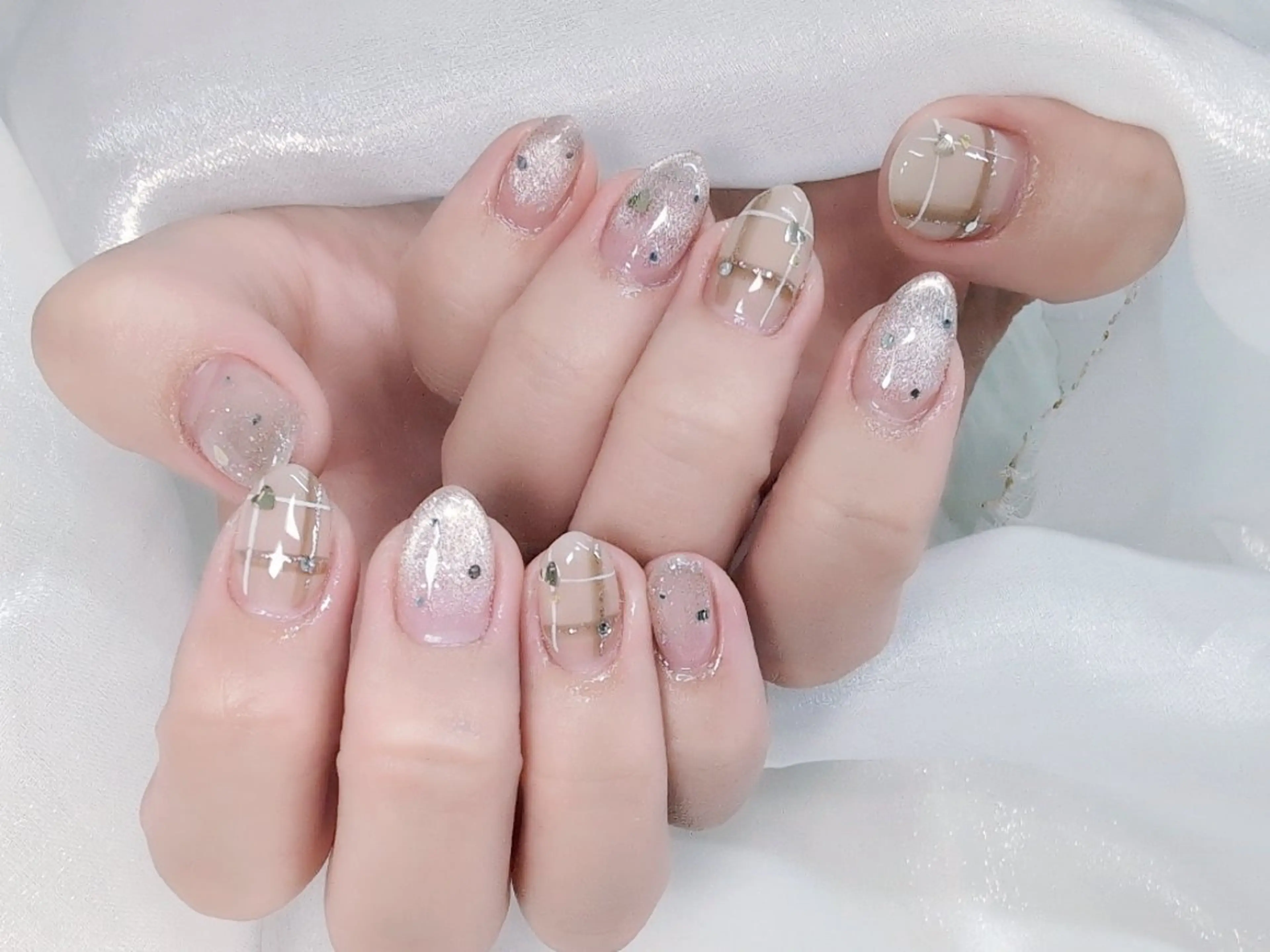 ネイル チークネイル 長さ出し フラッシュネイル フレンチネイル ジェルネイル Chouette Nailのネイルデザイン