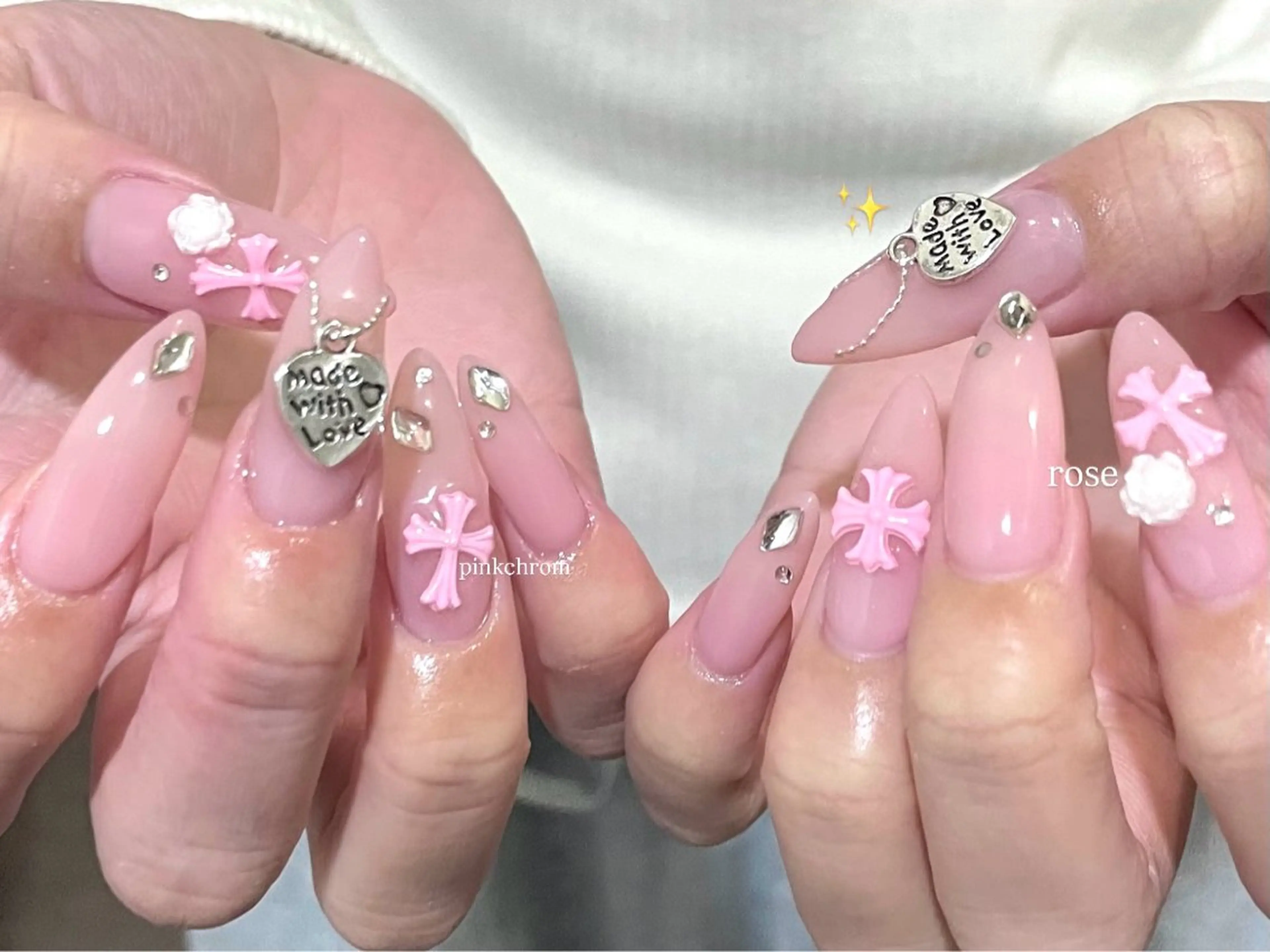 ネイル ロングネイル ハンドネイル 🤍One MISAKI🤍のネイルデザイン