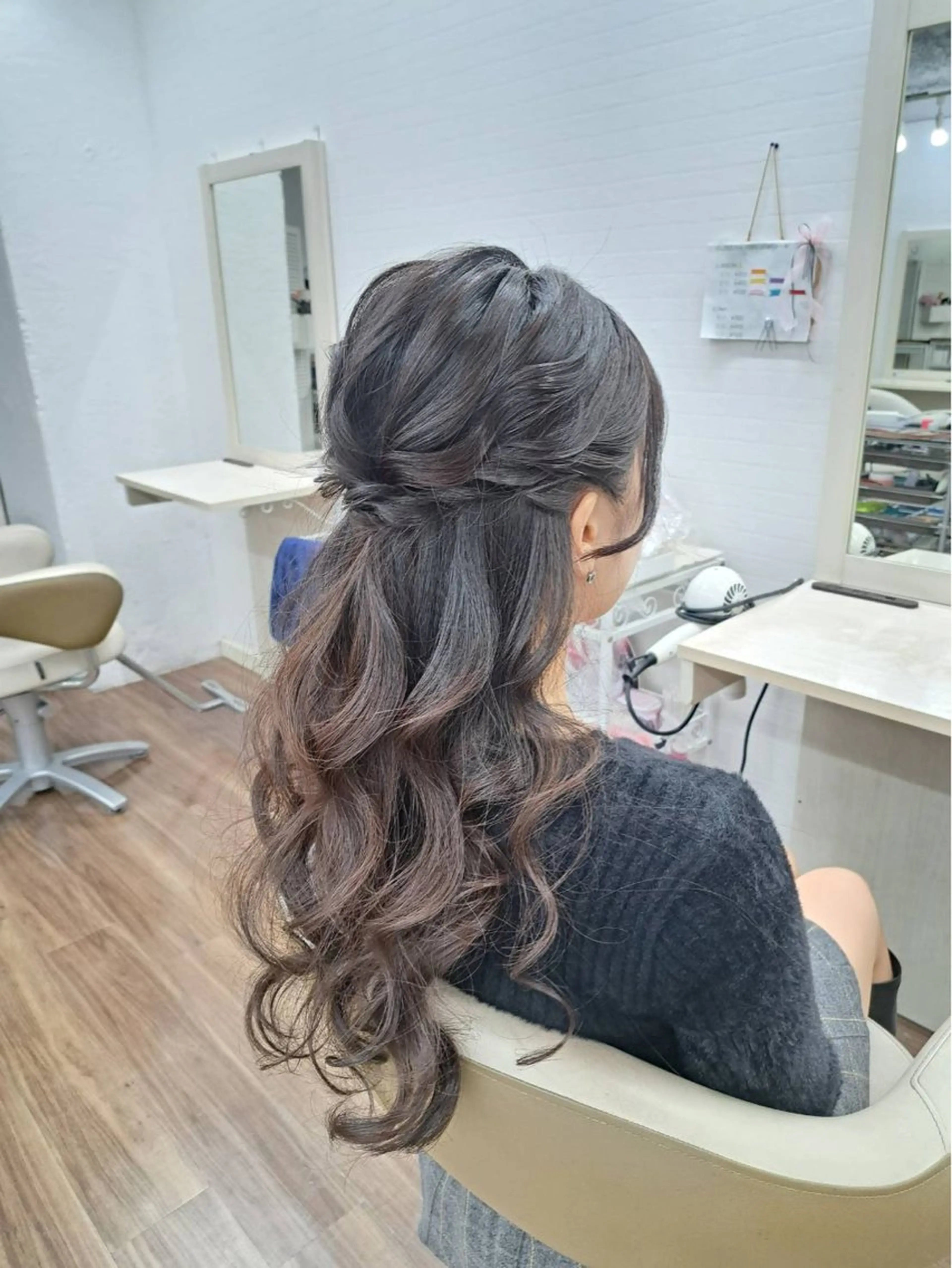 ロング ヨシンモリ 韓国風ヘア ヘアセット GLOSS 心斎橋 山上のヘアスタイル