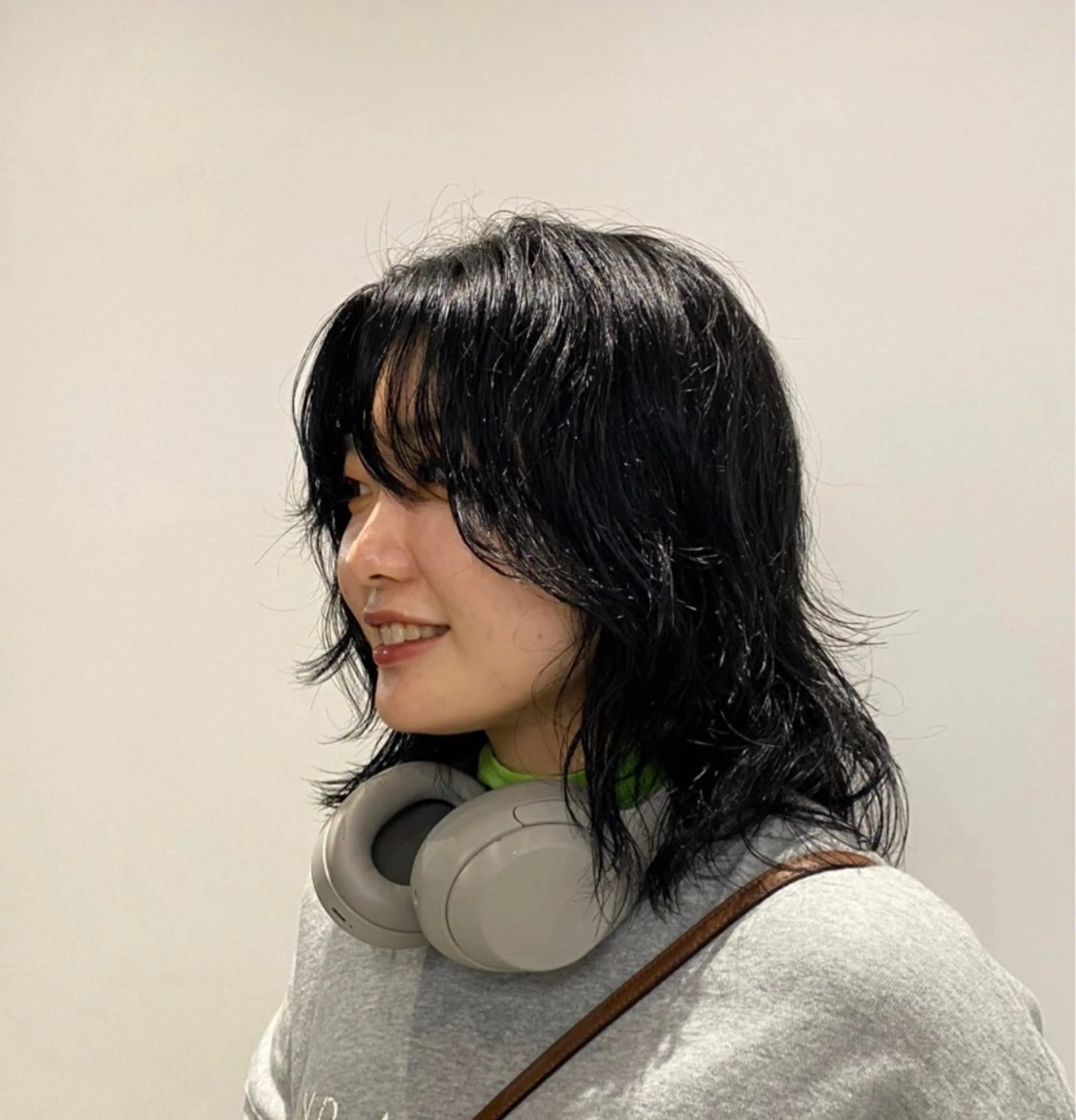 ミディアム 本田 聖のヘアスタイル