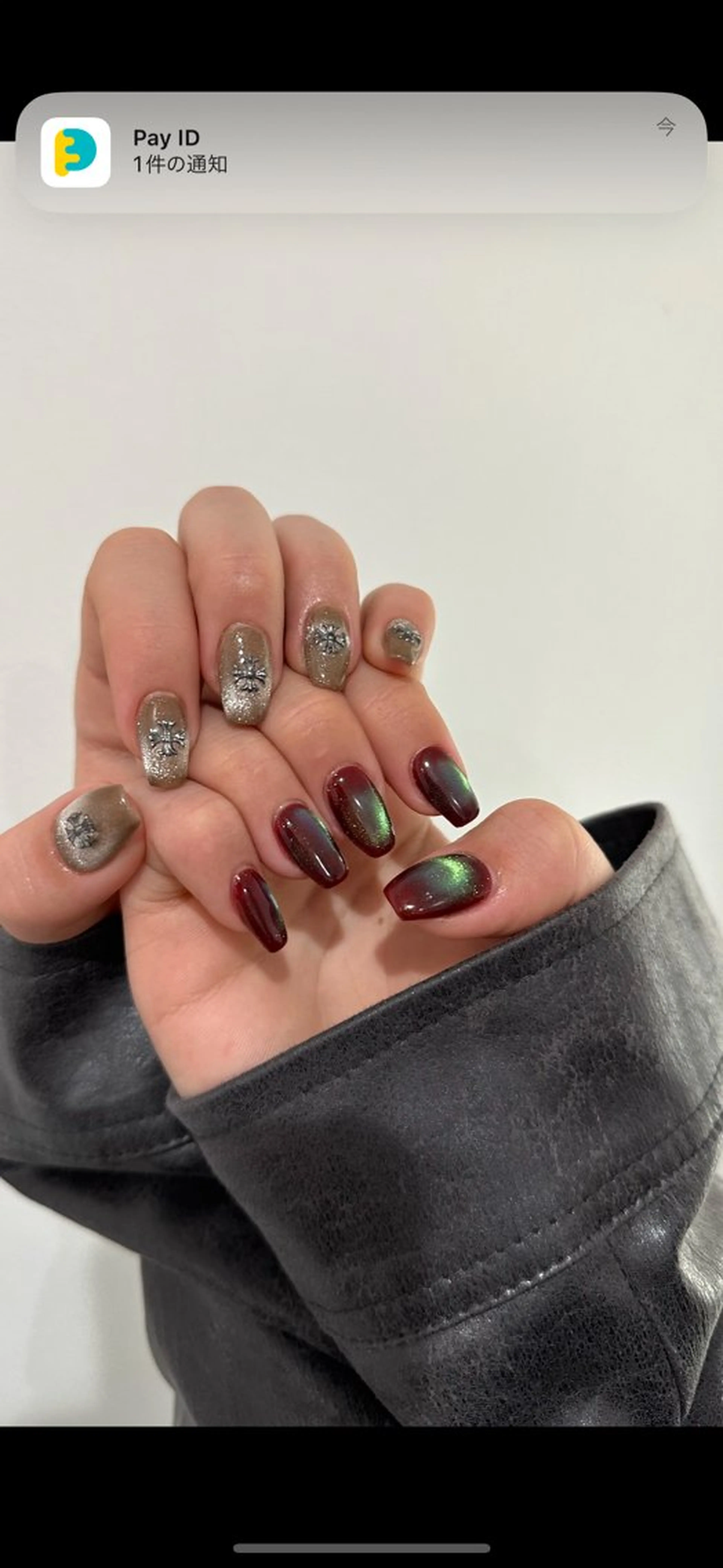 ネイル マグネットネイル nailsalon  TORONのネイルデザイン