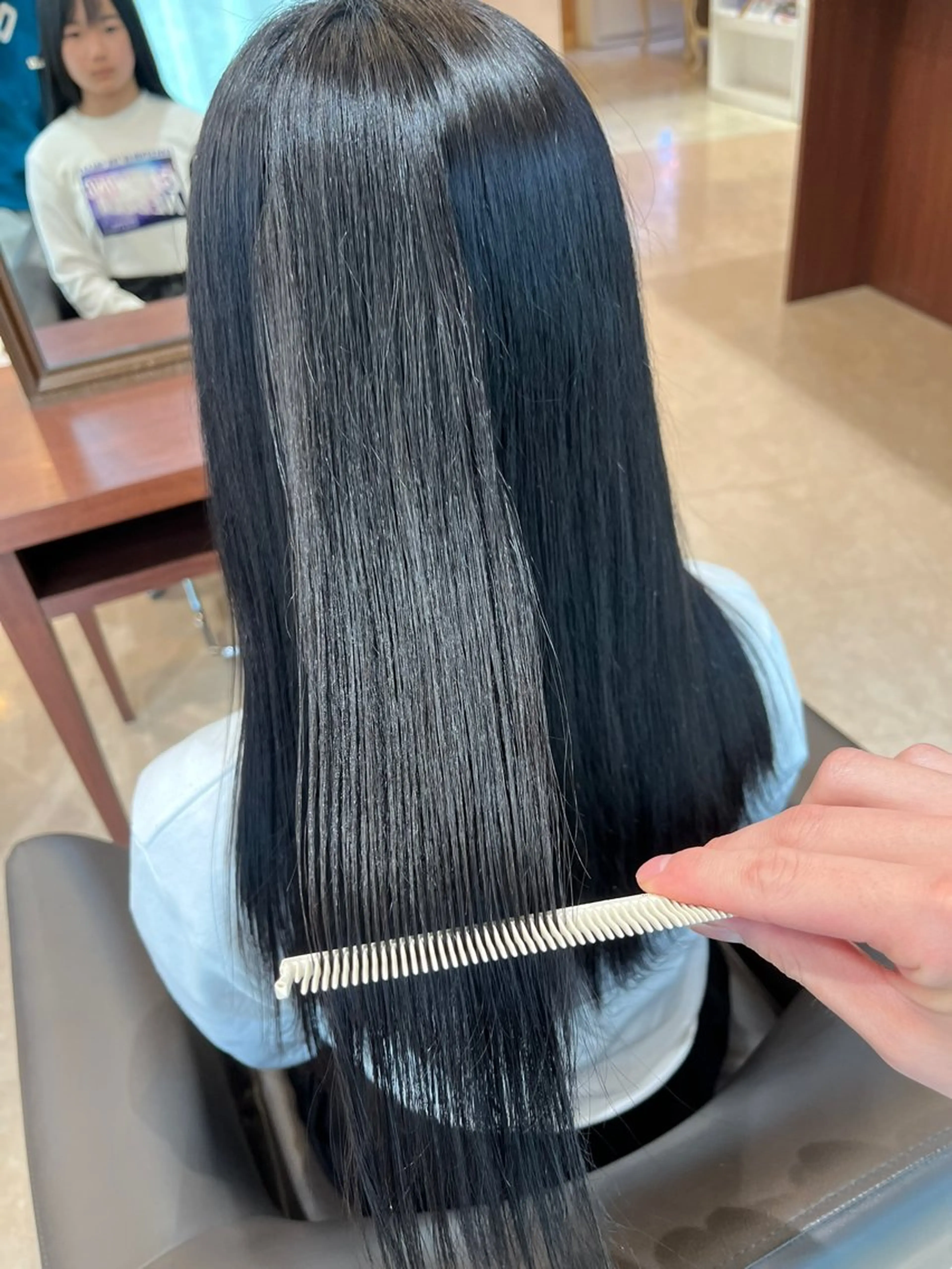 ロング 縮毛矯正 オーガニックサロンReginavita所属・鈴木 拓馬のヘアスタイル