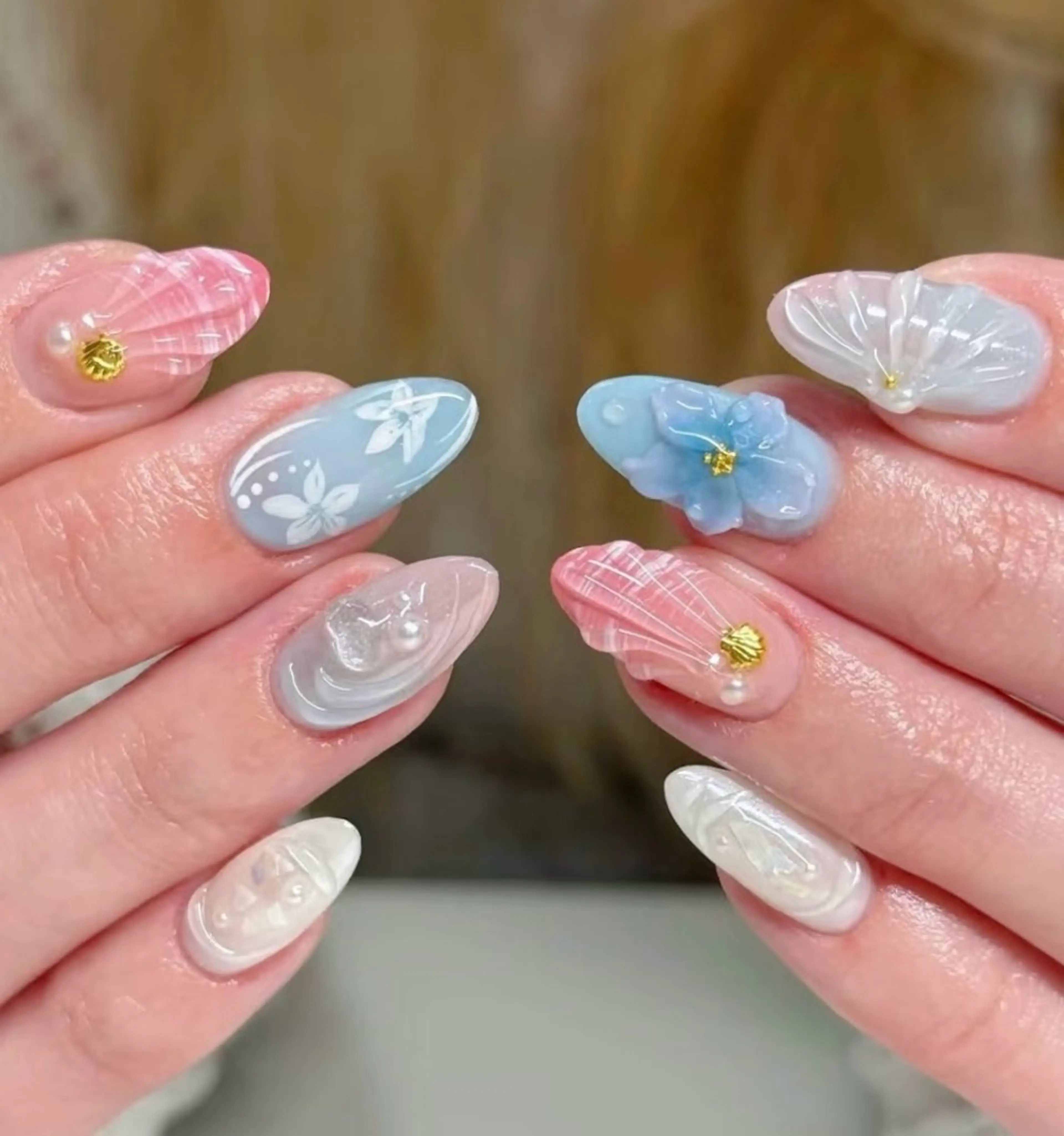 ネイル オーロラネイル フラワーネイル フットネイル フレンチネイル ジェルネイル ハンドネイル BabyYouMi nailのネイルデザイン