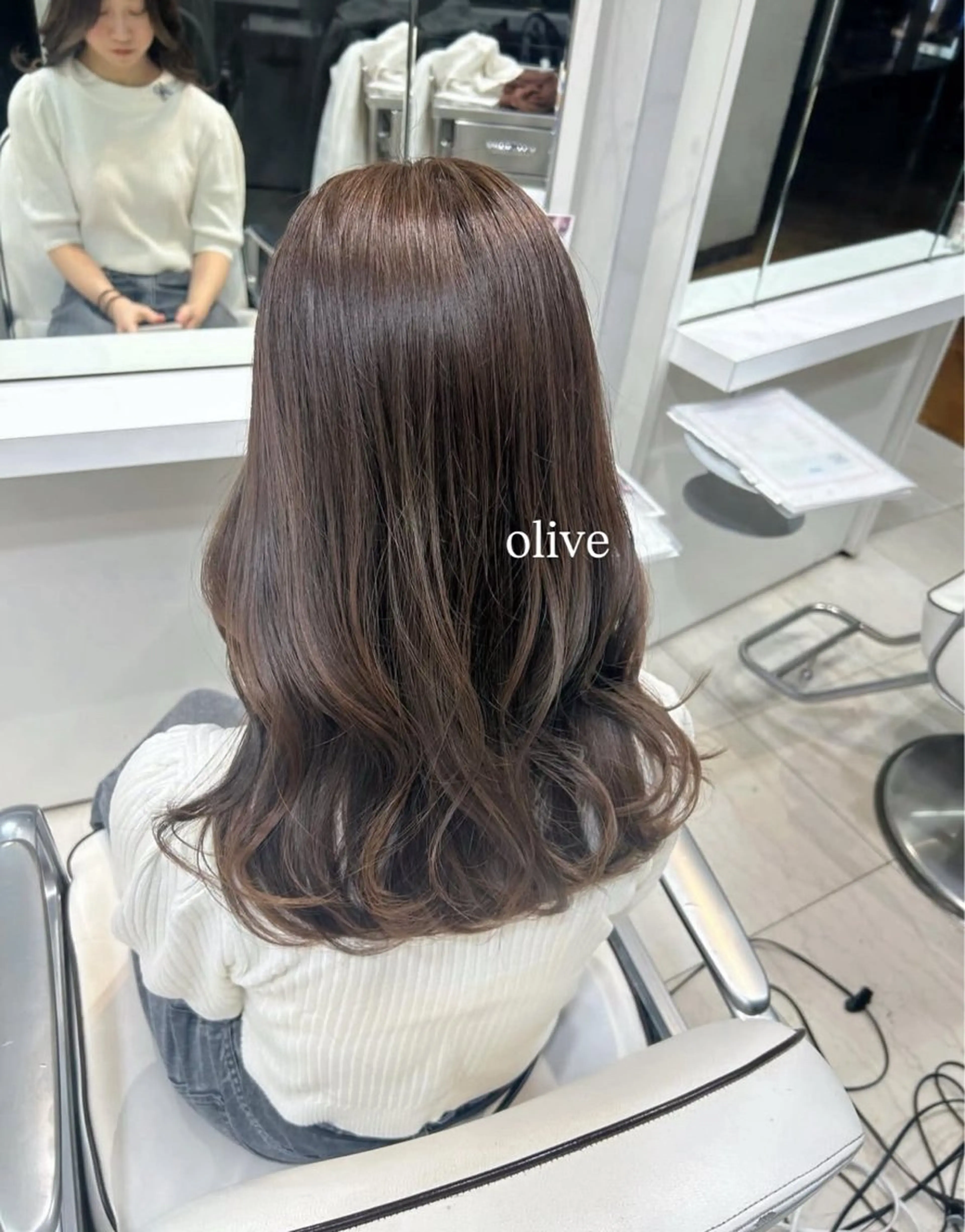 ロング カラー ヘアカラー ありむらもえ/ 透明感カラーのヘアスタイル