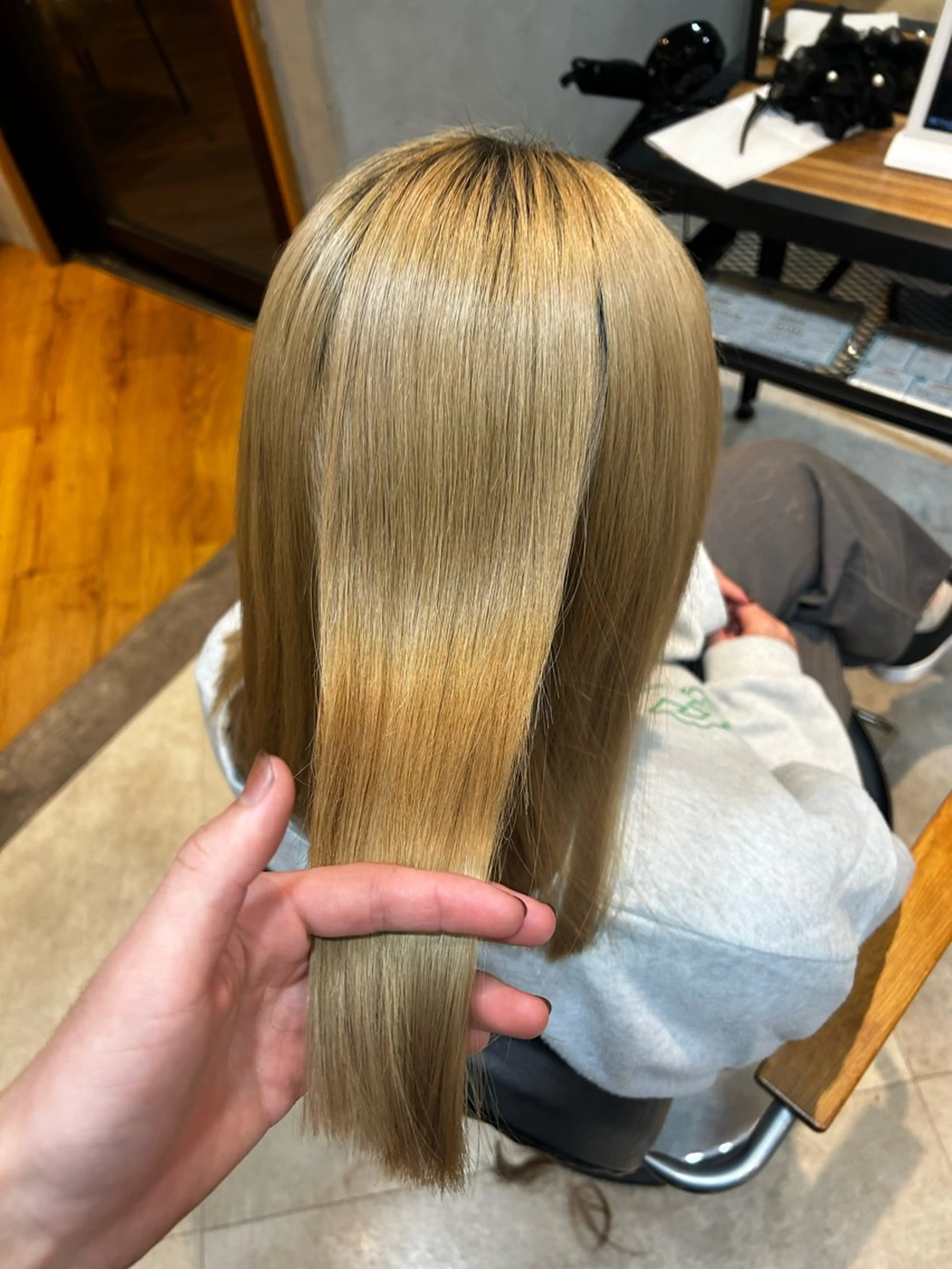 ロング 髪質改善 トリートメント Lafithhairliebe京都駅前店所属・京都駅前 🎀あかりのヘアスタイル