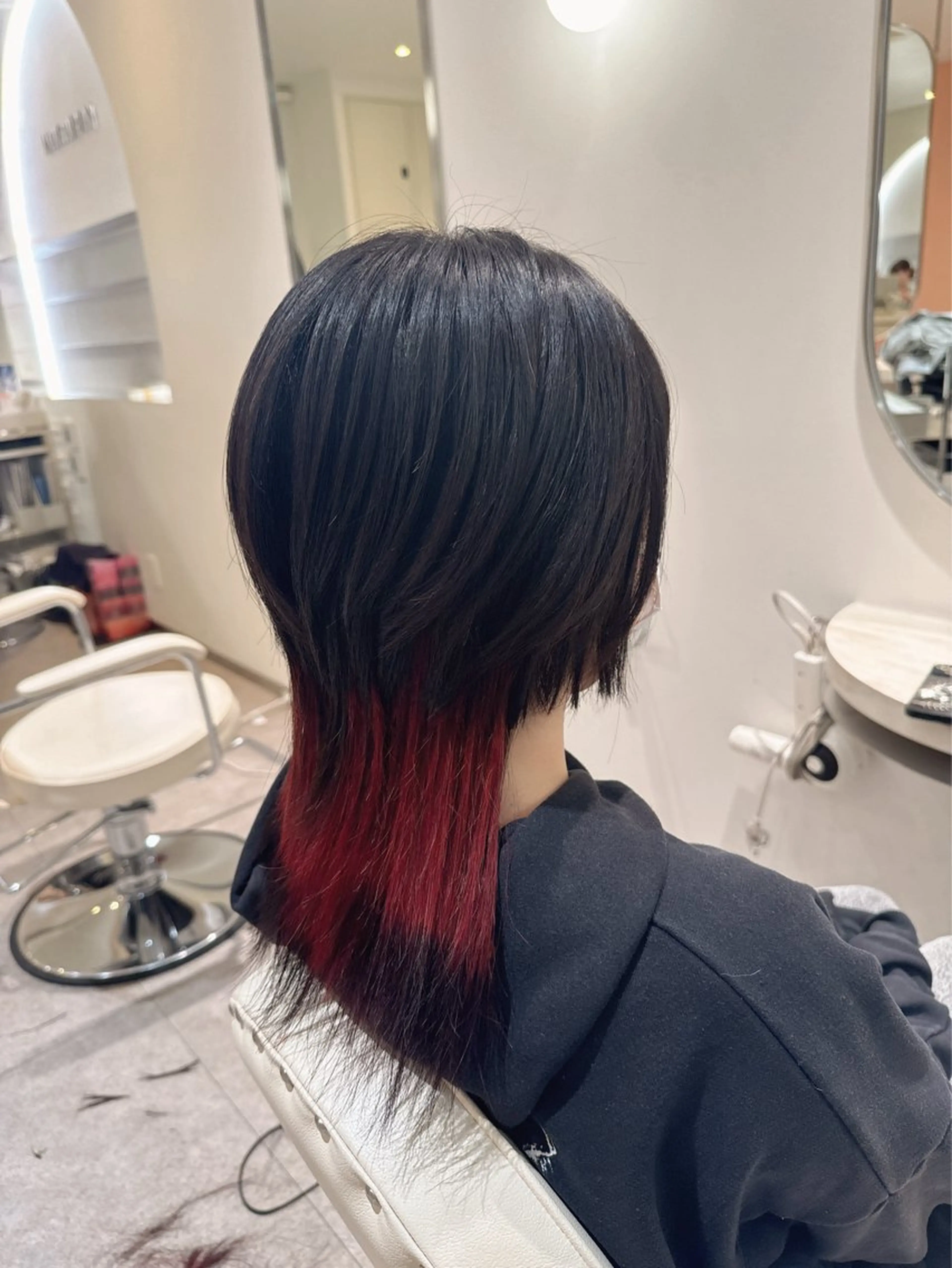 ミディアム siu 🐺のヘアスタイル