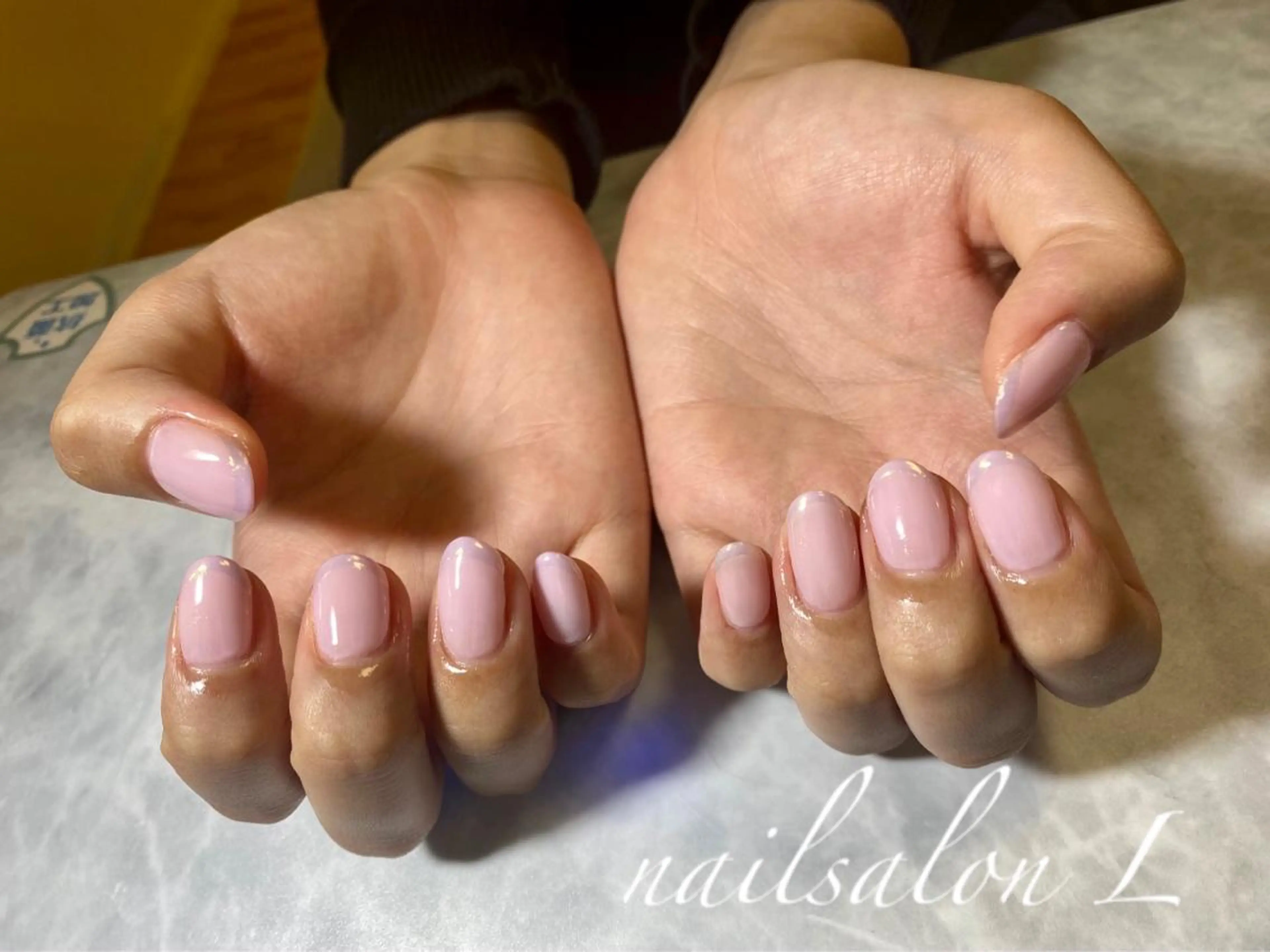 ネイル オーロラネイル フレンチネイル NAILSALON Ｌのネイルデザイン