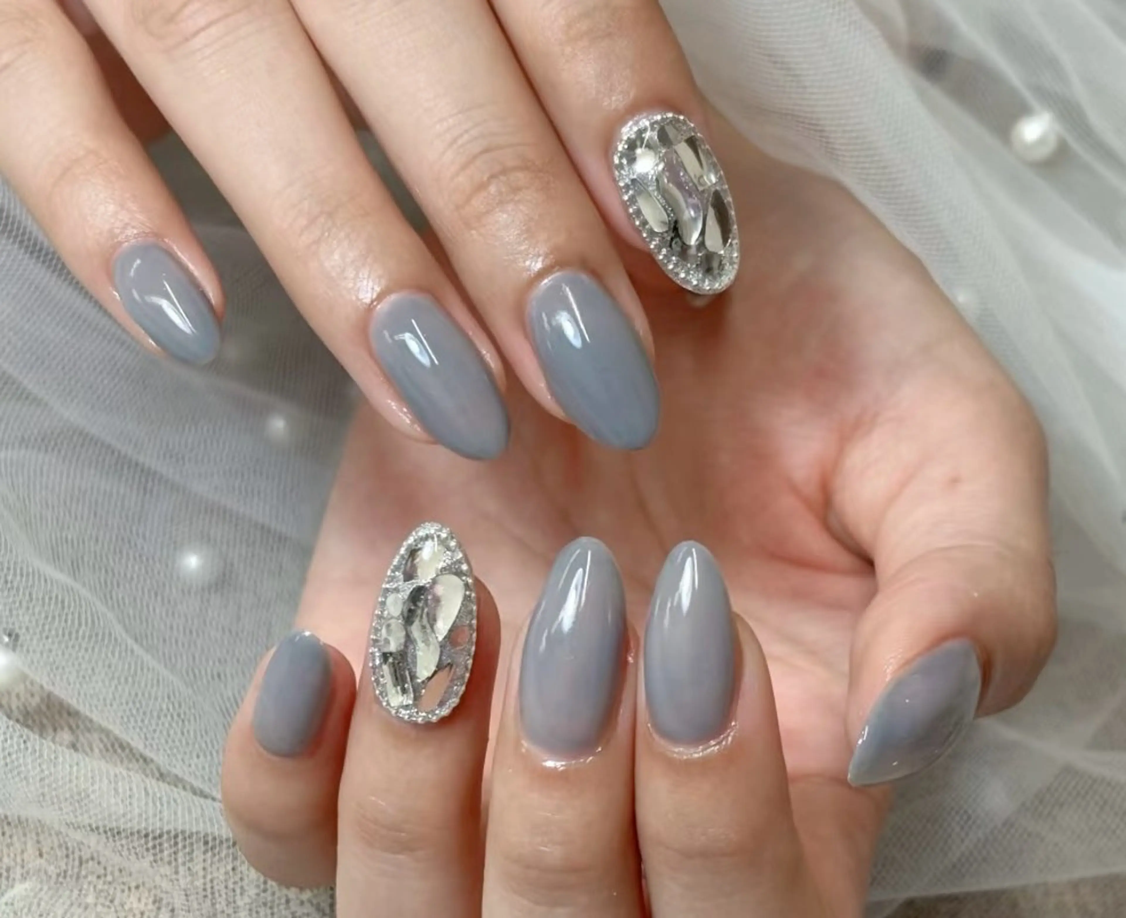 【ハンドネイル】埋め尽くし2本+マグネット/ラメグラ/ワンカラー(ジェルオフ+550円/長さだしオフ＋1100円)の写真