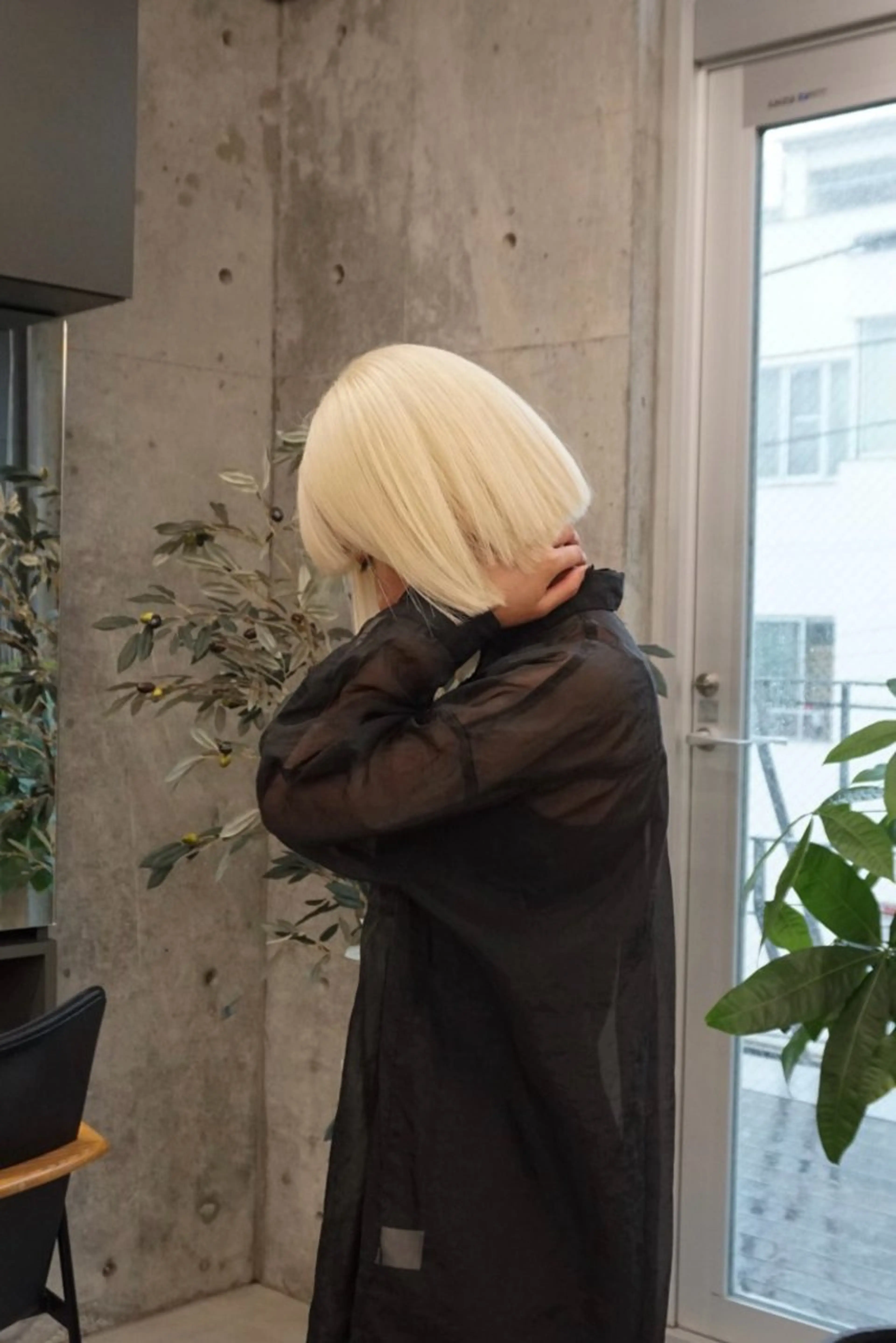 ショート ヘアカラー トリートメント 【ブリーチ1回】 薬剤ヲタクひろのヘアスタイル