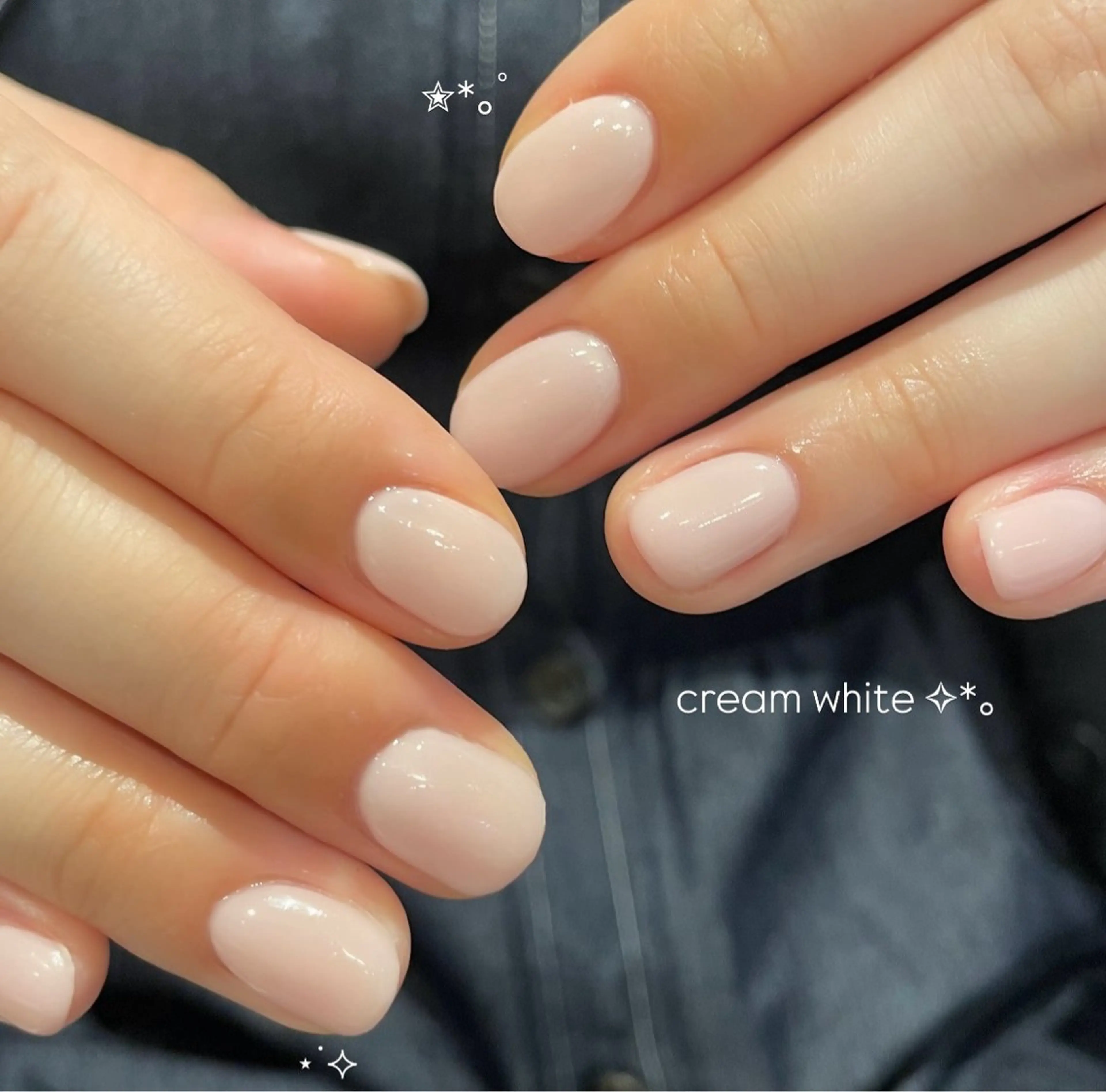 ネイル ホワイト ハンドネイル aya 🍓のネイルデザイン