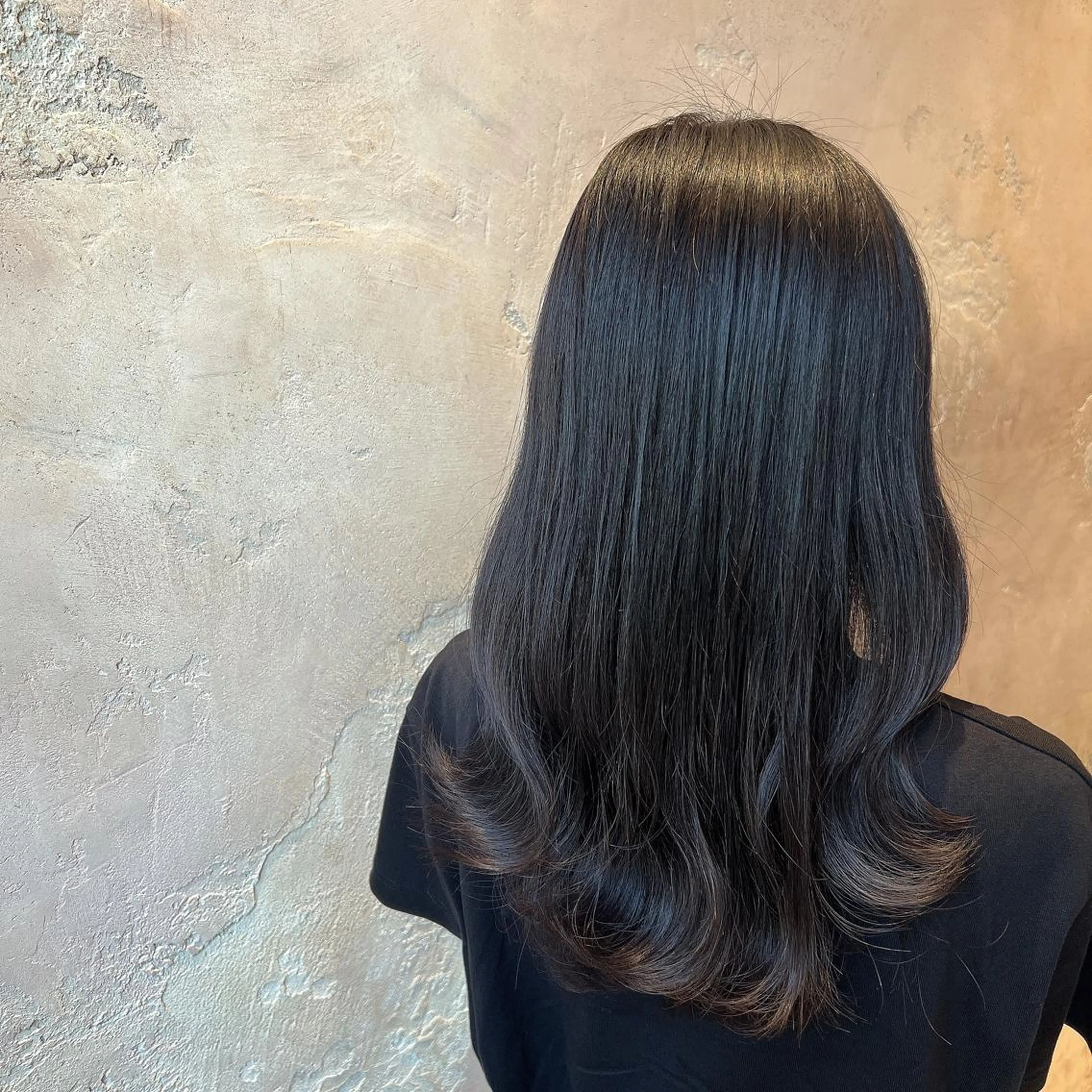 ミディアム カット ヘアカラー トリートメント 代表山口ひな 髪質改善のプロのヘアスタイル