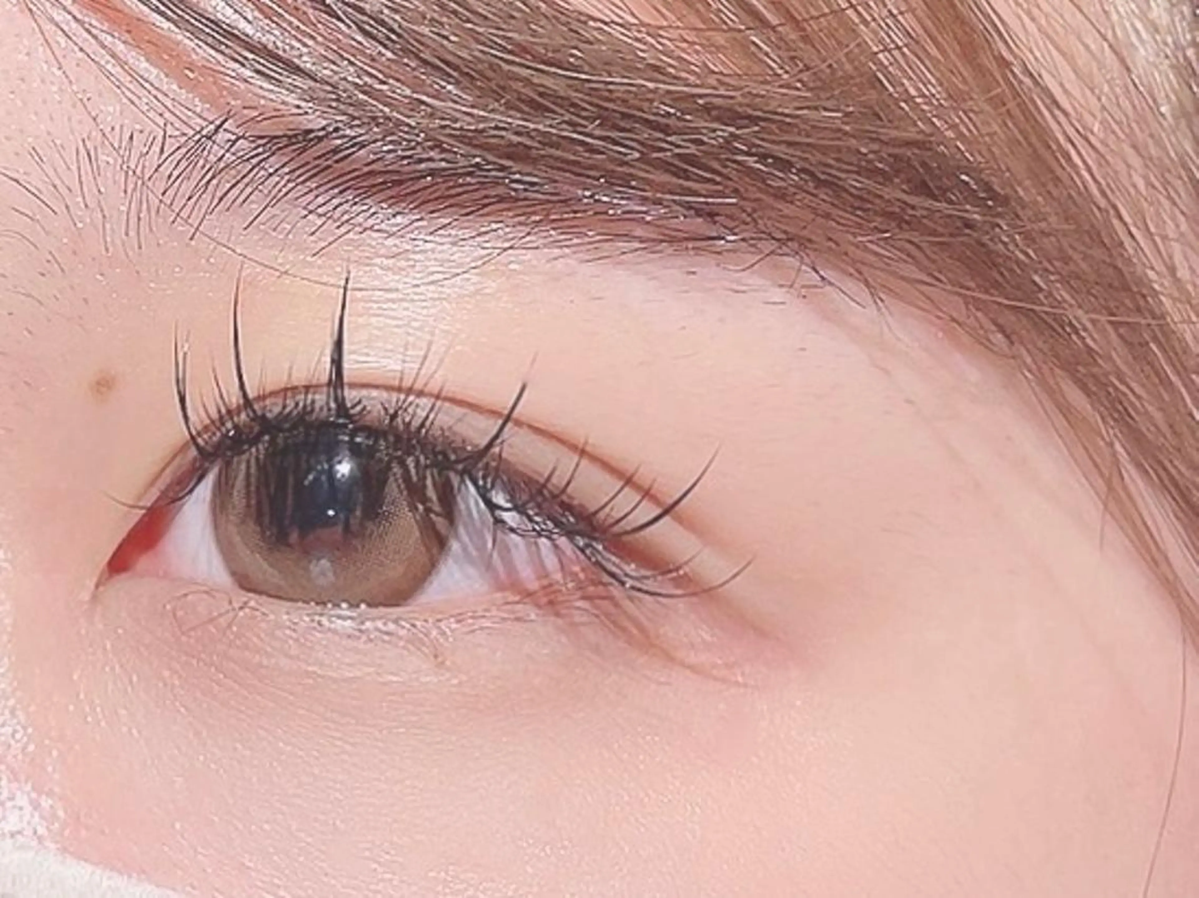 マツエク・マツパ ワンホンマツエク 久保 純那の眉毛・アイブロウイメージ