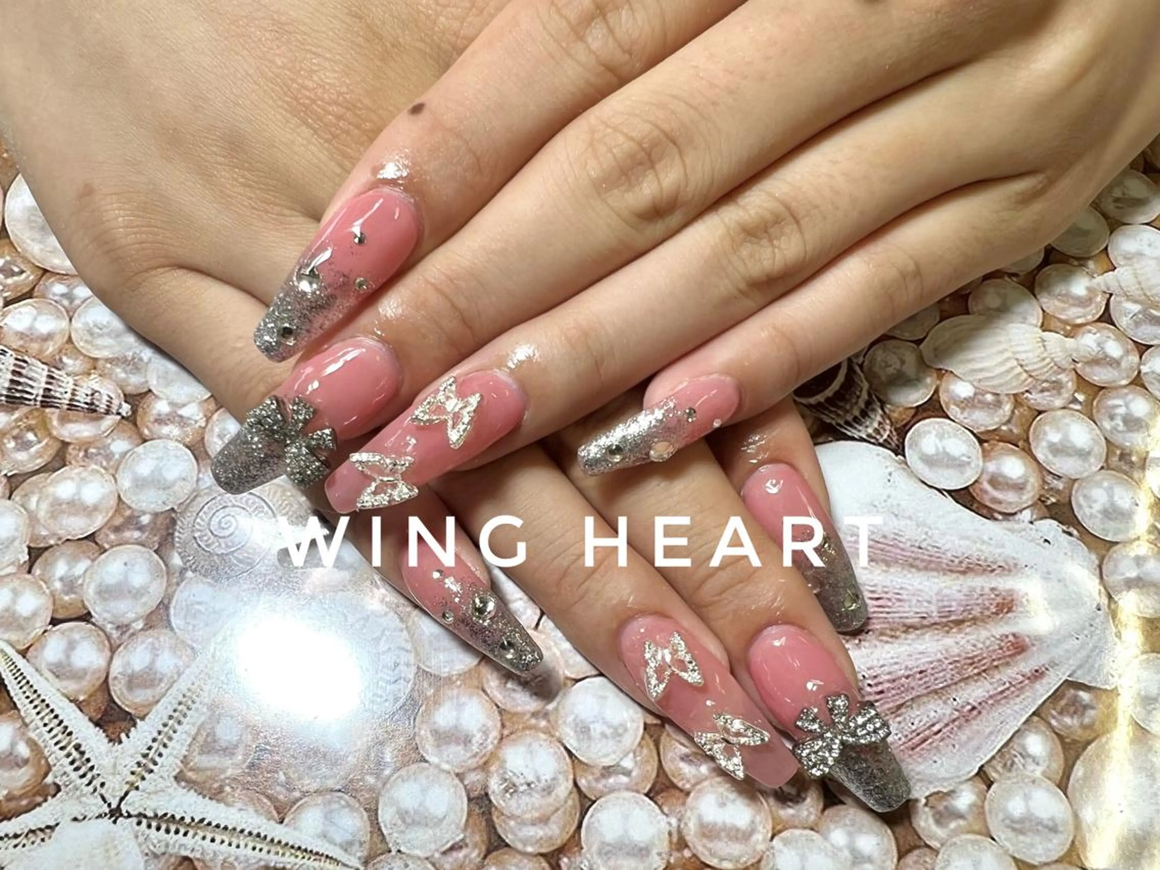 ネイル I. AYUMIのネイルデザイン