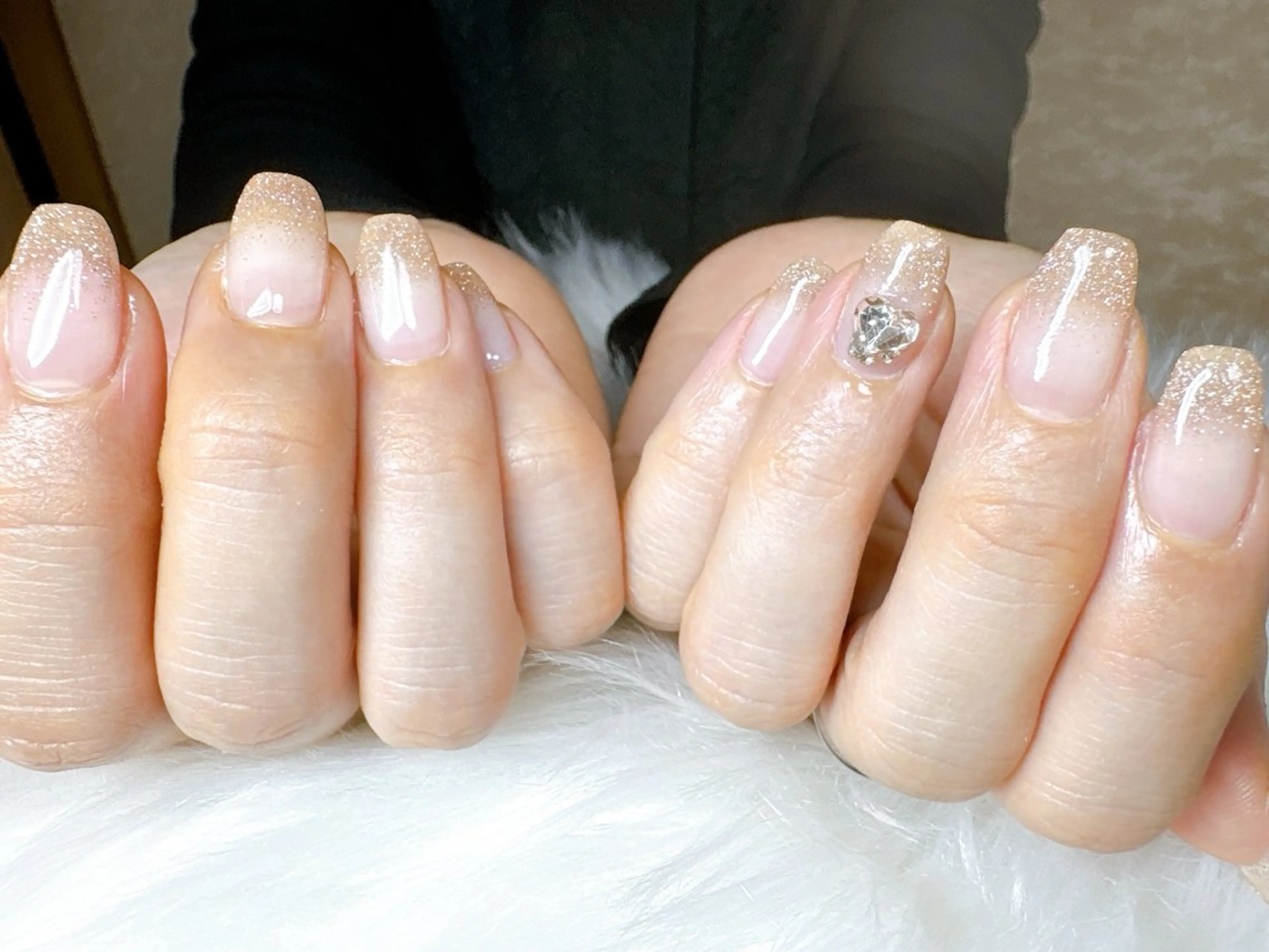 ネイル ECLAT エクラ所属・寺山 千鶴のネイルデザイン