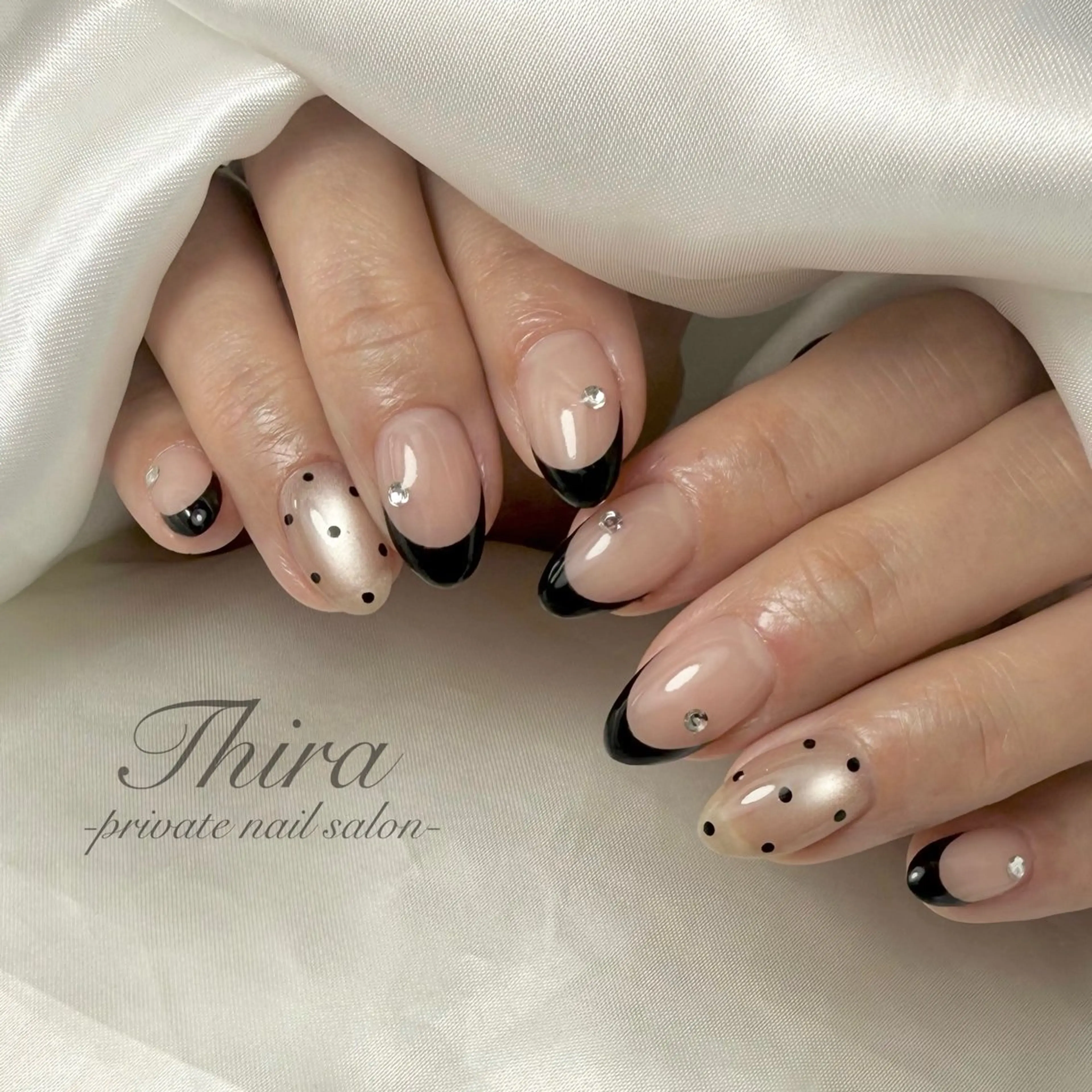 ネイル ドット フレンチネイル マグネットネイル Nail saeのネイルデザイン