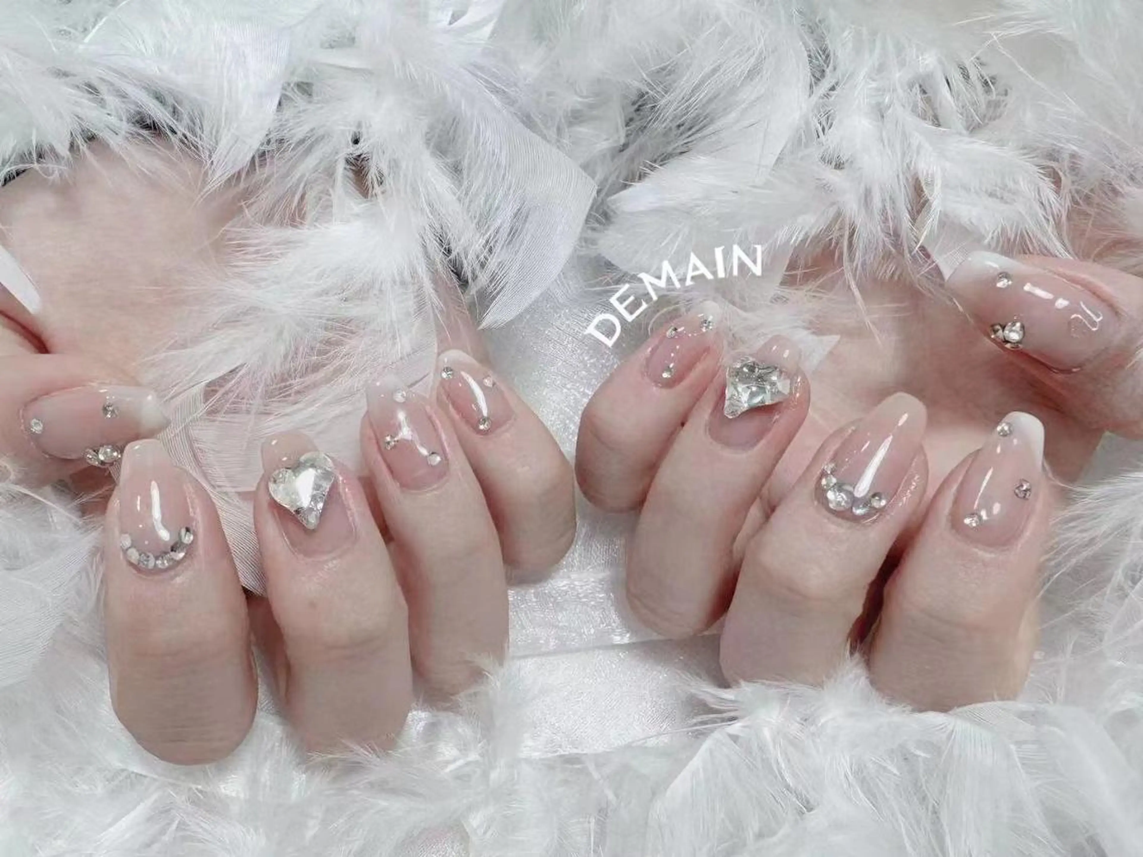 ネイル DEMAIN- 🌹のネイルデザイン