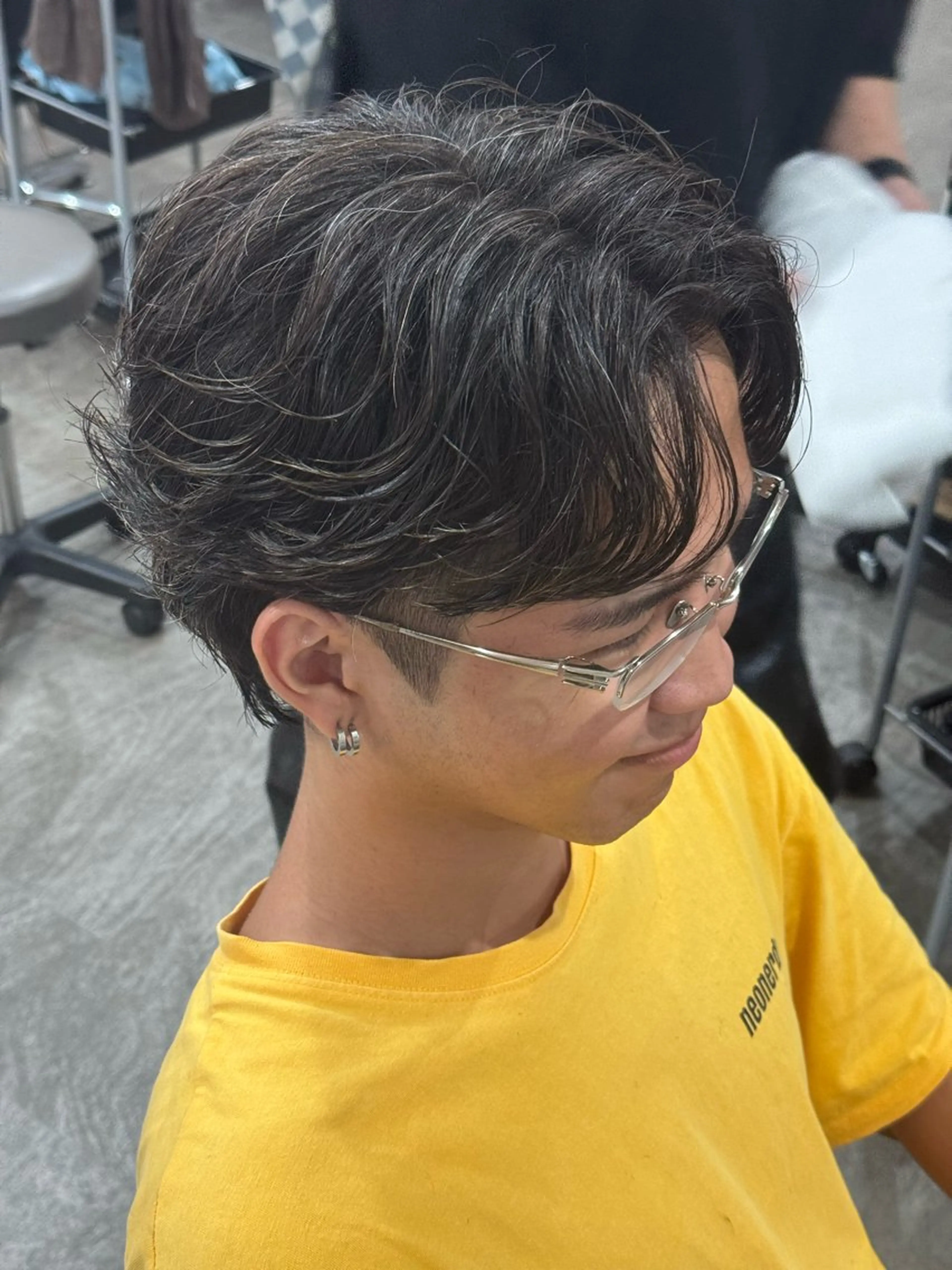 パーマ メンズ フェザーパーマ メンズパーマ 鈴木 陸のヘアスタイル