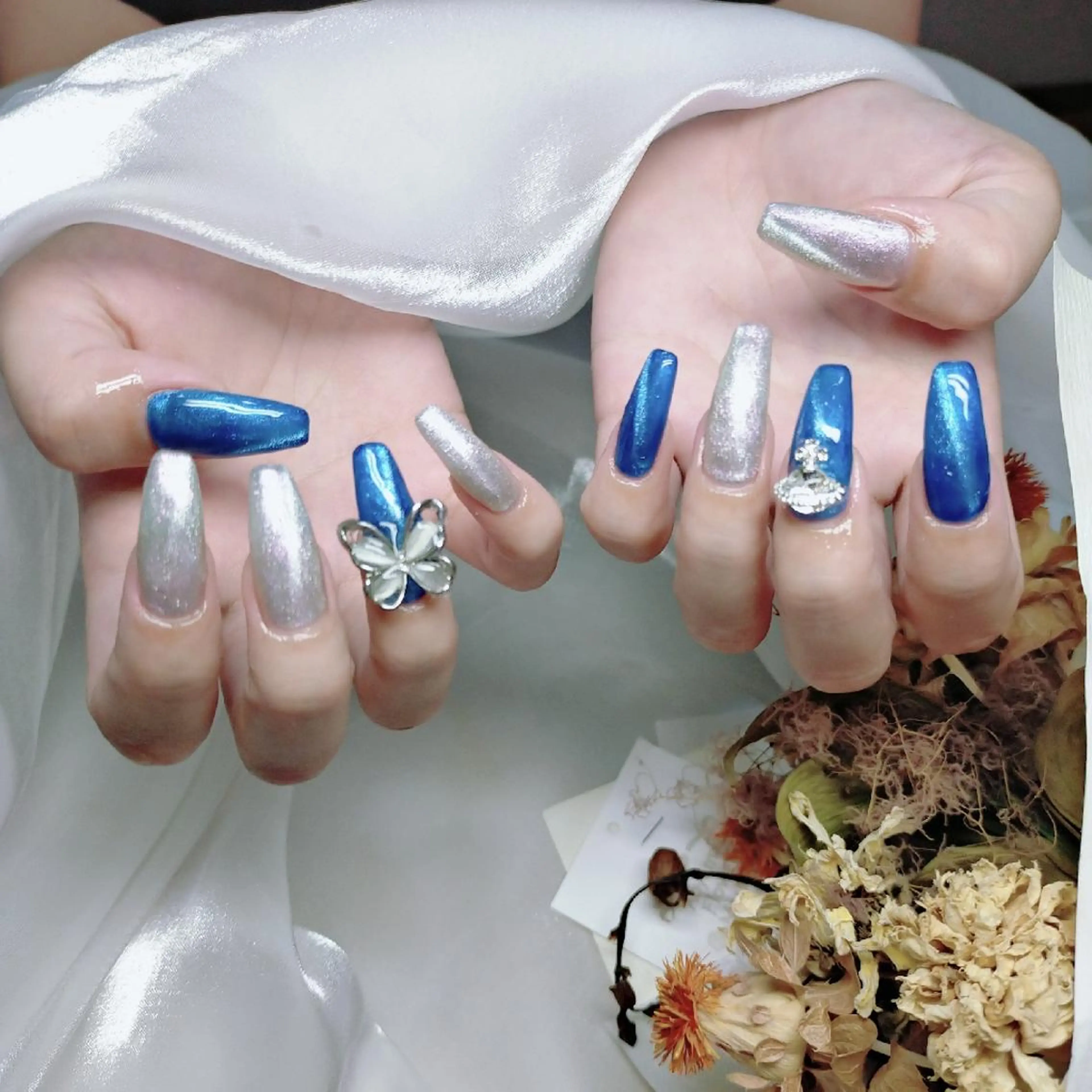 ネイル 森 ネイルサロンのネイルデザイン