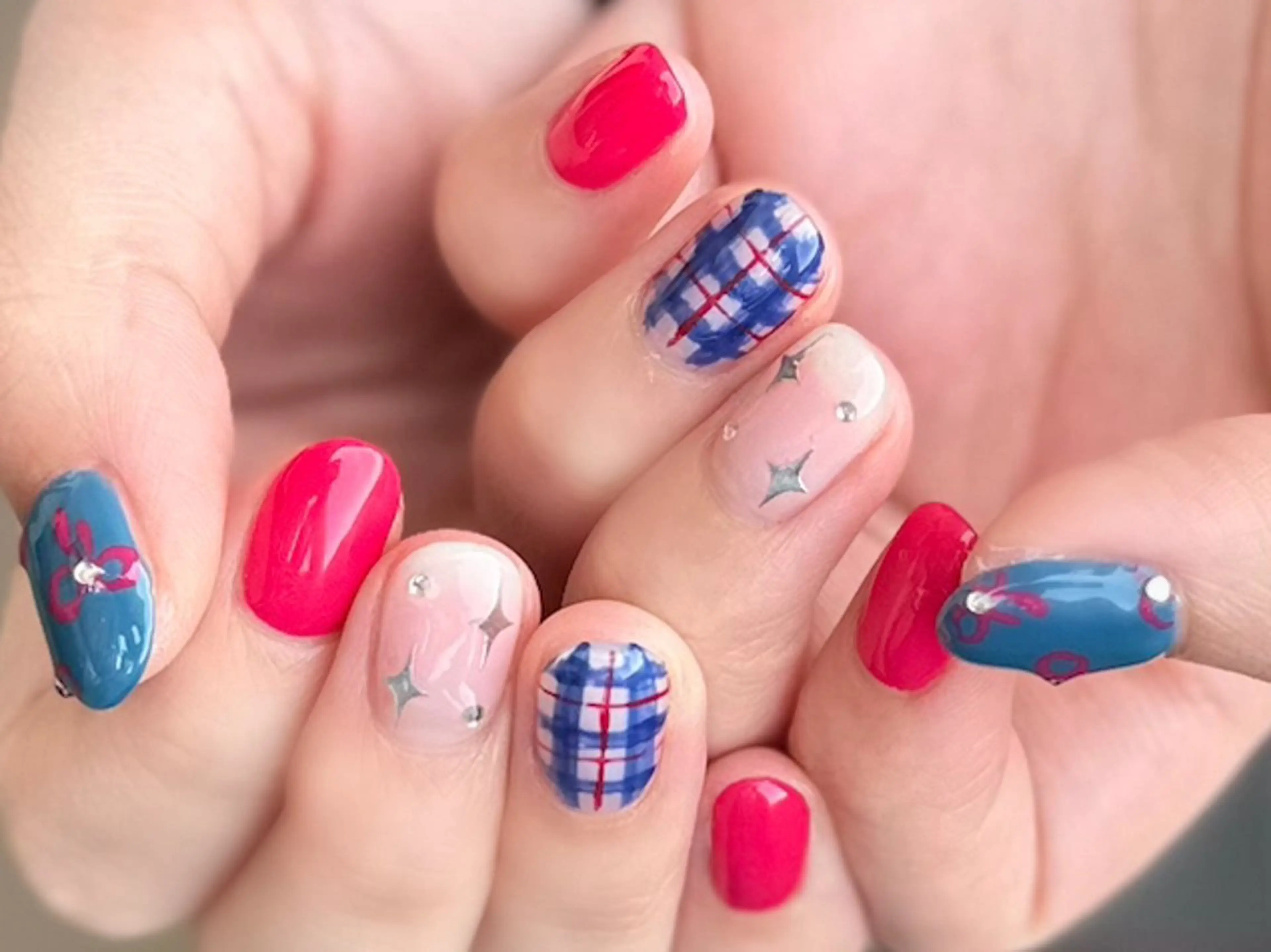 ネイル 新山 聖のネイルデザイン